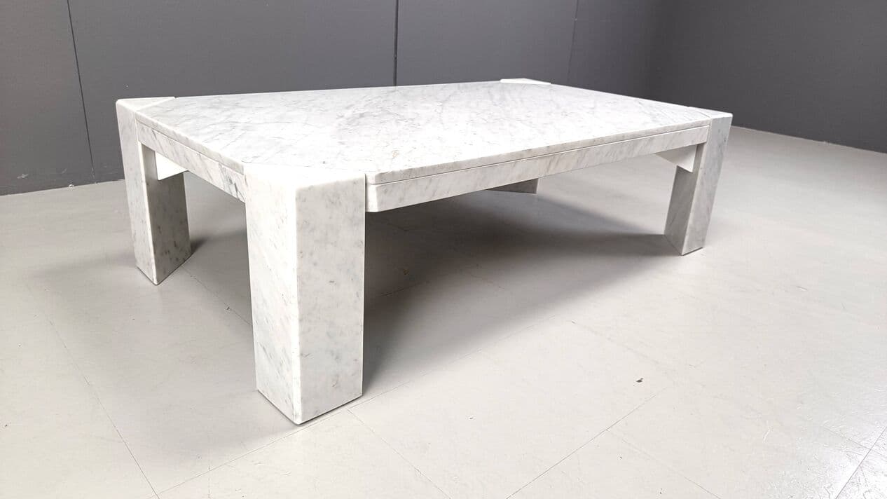 Coffee table, white marble, Italy, 1970s. - 329162