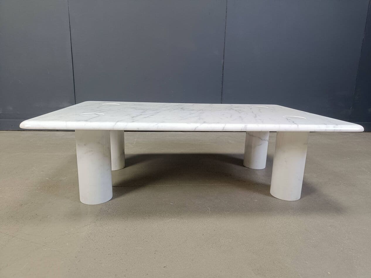 Coffee table, Carrara marble white grey, by A. Mangiarotti, Italy, 1970s. - 329094