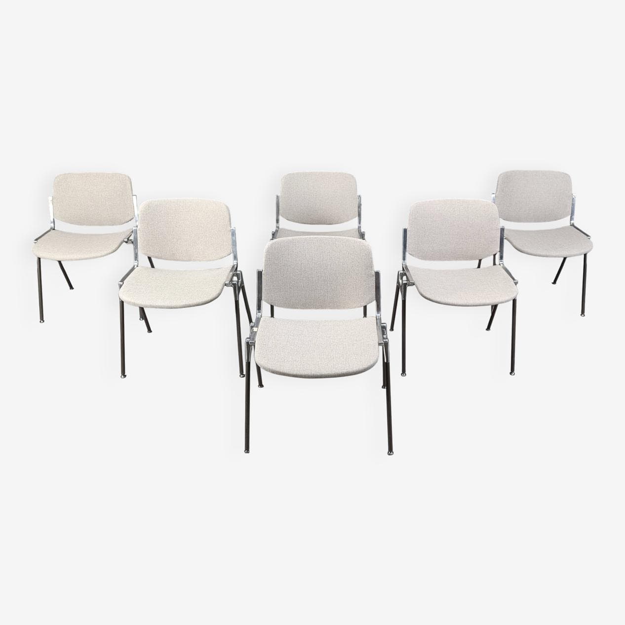 Set of six chairs Dsc 106, greige fabric, chrome black metal, by G. Piretti, Castelli, Italy, 1970s. - 328994
