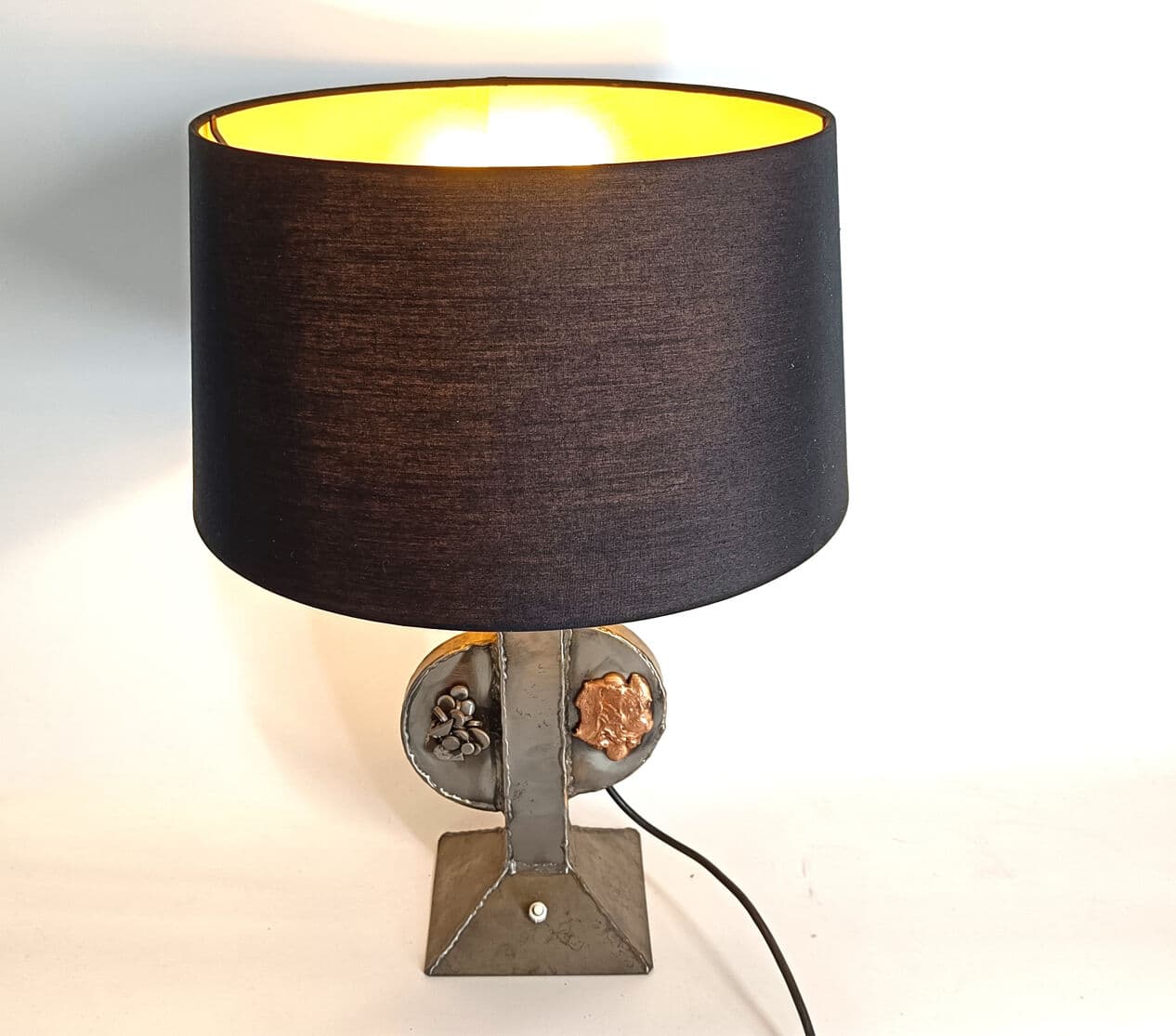 Para lamp stołowych brutalistycznych, aluminium srebrny, tkanina czarna, Belgia, lata 70. - 328925