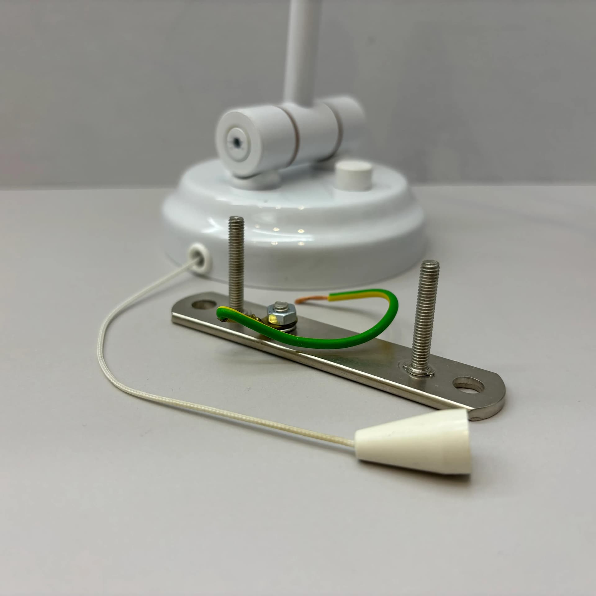 Para kinkietów, Holtkötter, metal biały, Niemcy, lata 90. - 24911