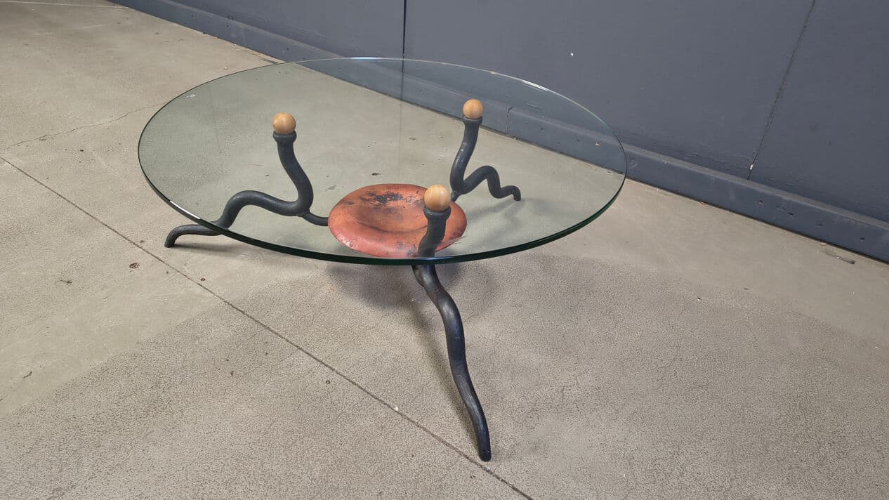 Coffee table, transparent glass, black iron, copper, Netherlands, 1970s. - 328868