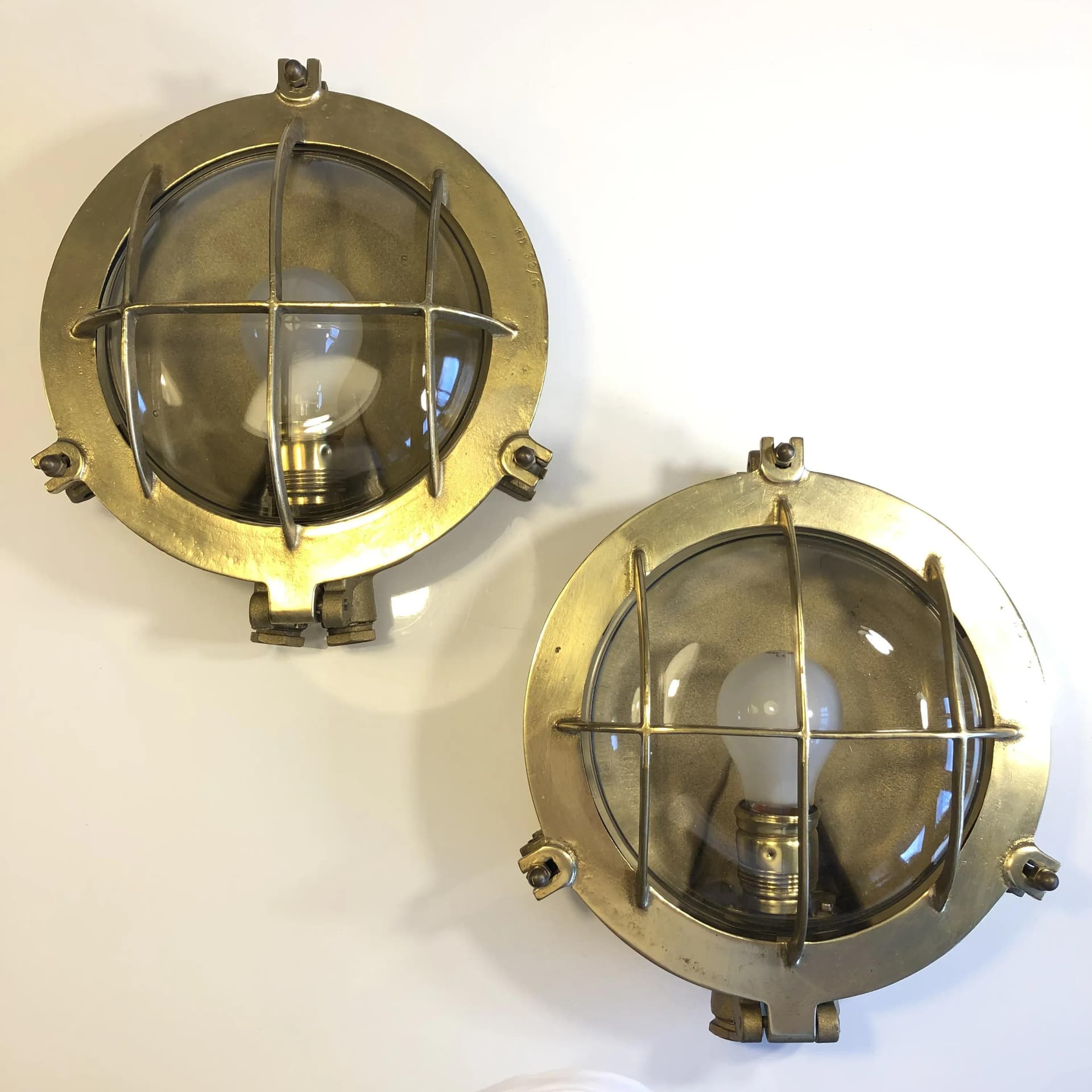 Para kinkietów, mosiądz miedziany, drewno tekowe, Niemcy, lata 70. - 24905