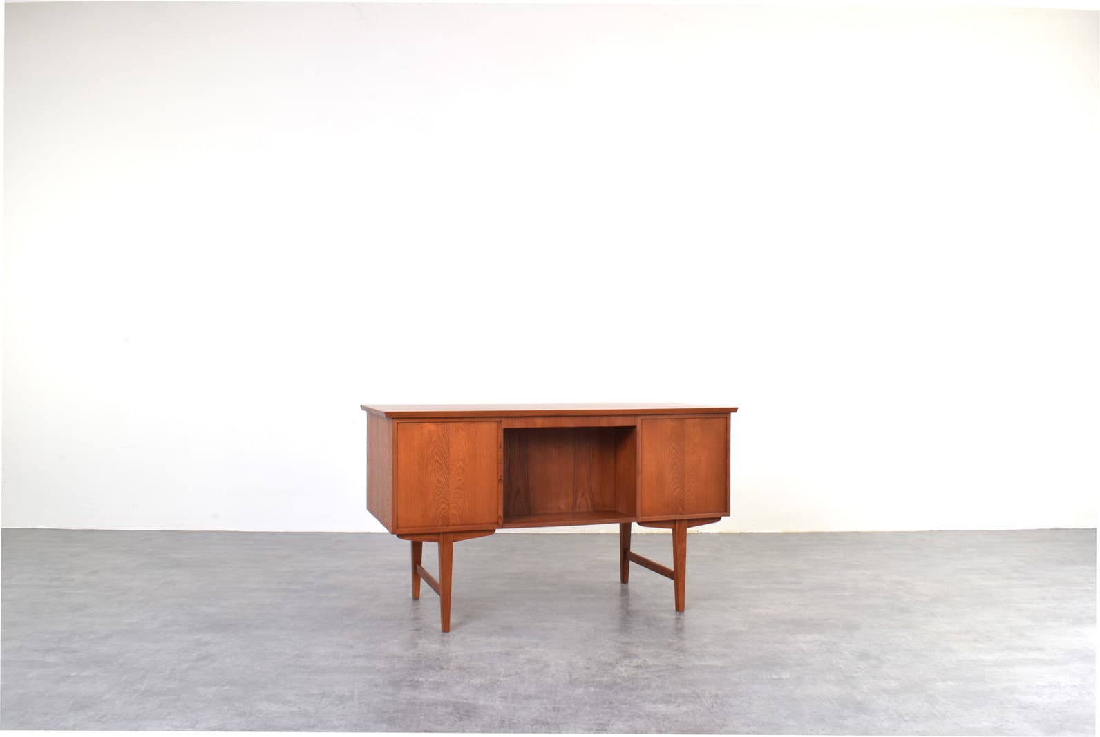 Desk, brown teak, Denmark, 1960s - 331670