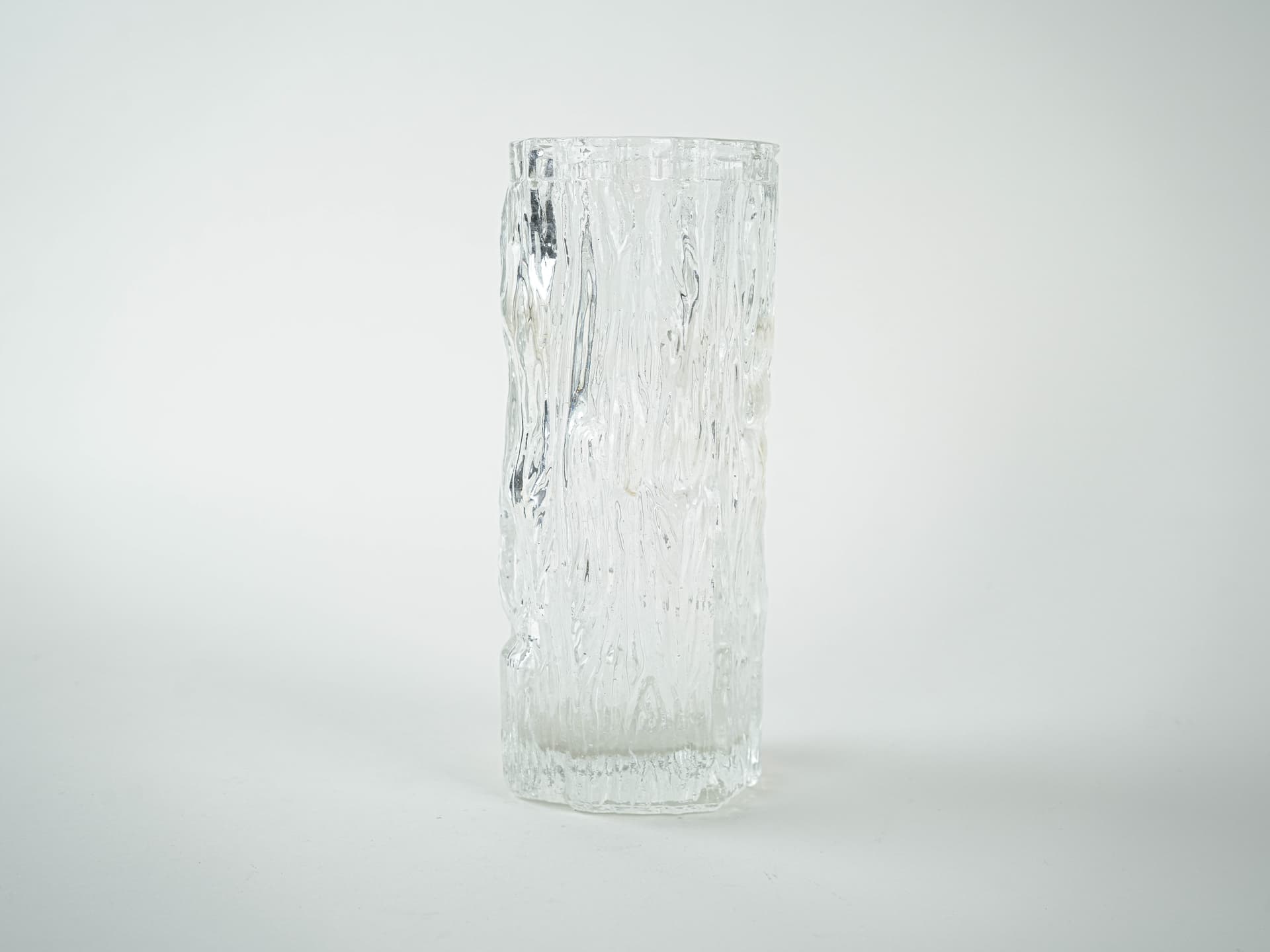 Vase Avena, transparent glass, by T. Wirkkala, Iittala, Finland, 1960s. - 331968