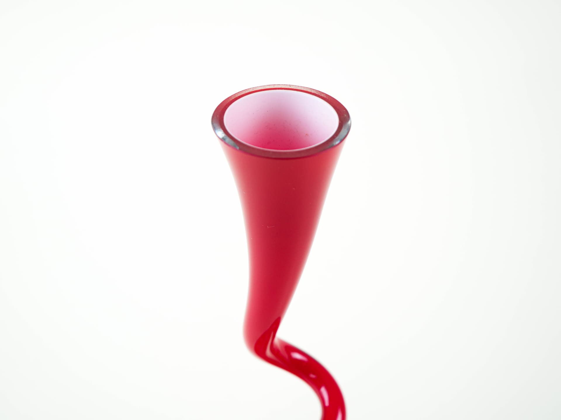 Wazon Swing Vase, szkło czerwony transparentny, proj. B. Bonnesen, Normann Copenhagen, Dania, lata 70. - 332139