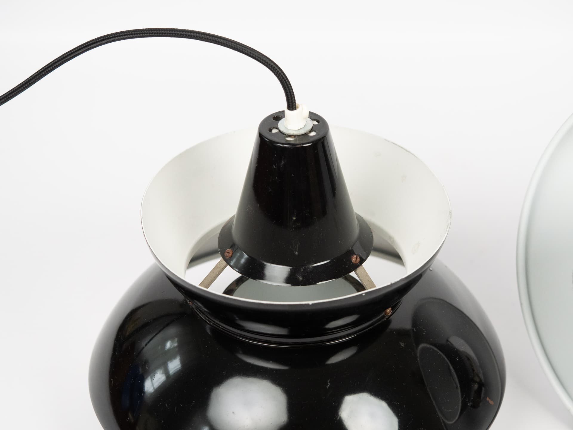Pair of pendant lamps Doo Wop, black, gold and white metal, Louis Poulsen, Denmark, 1950s. - 332480