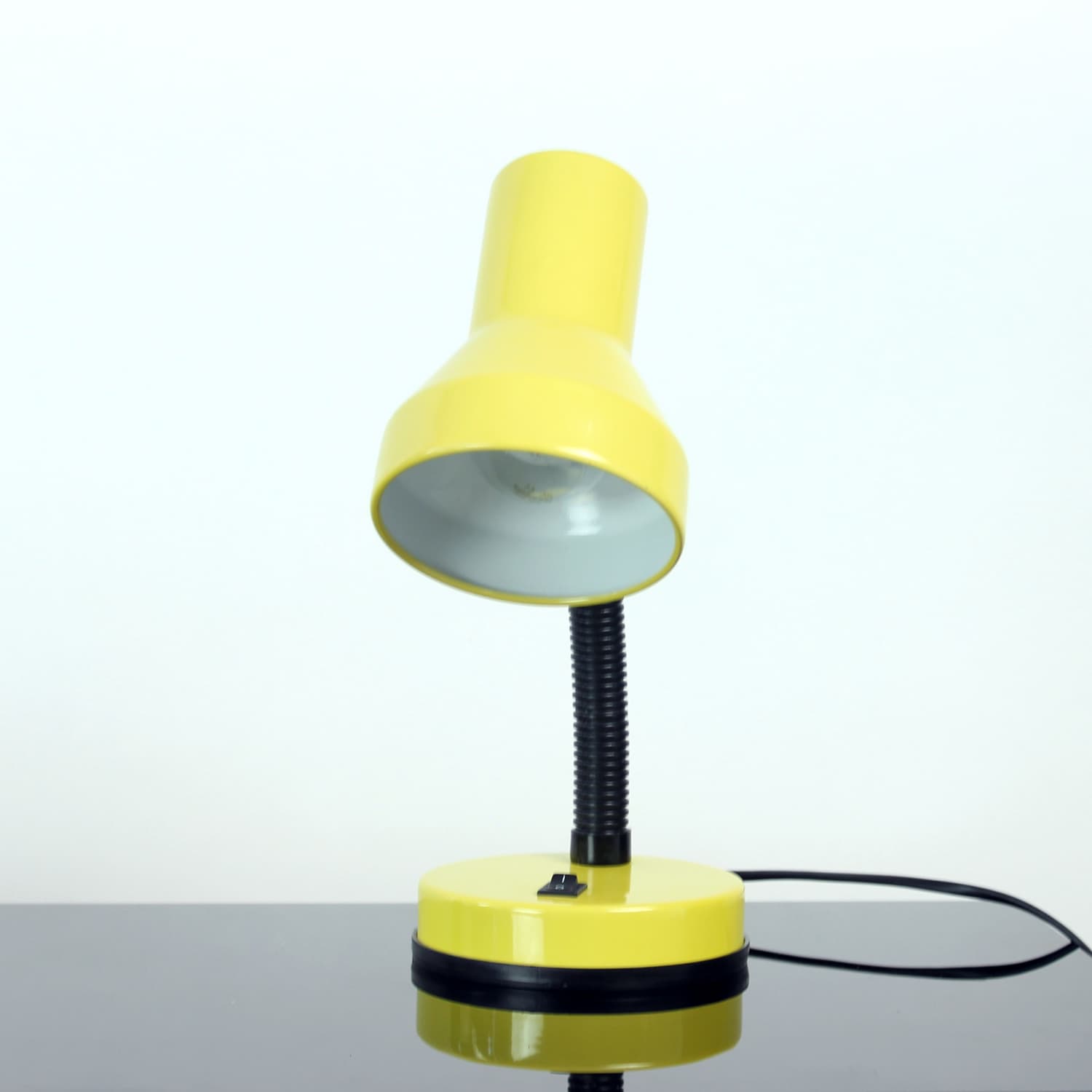 Lampka biurkowa Baby 2, żółty metal, czarny plastik, Rendi, Czechosłowacja, lata 80. - 332567