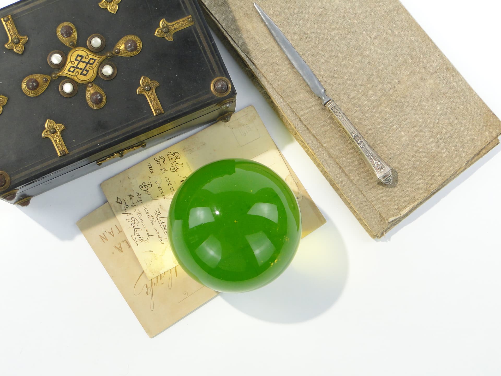 Paperweight Sphere, yellow-green transparent glass, 1960s - 332686
