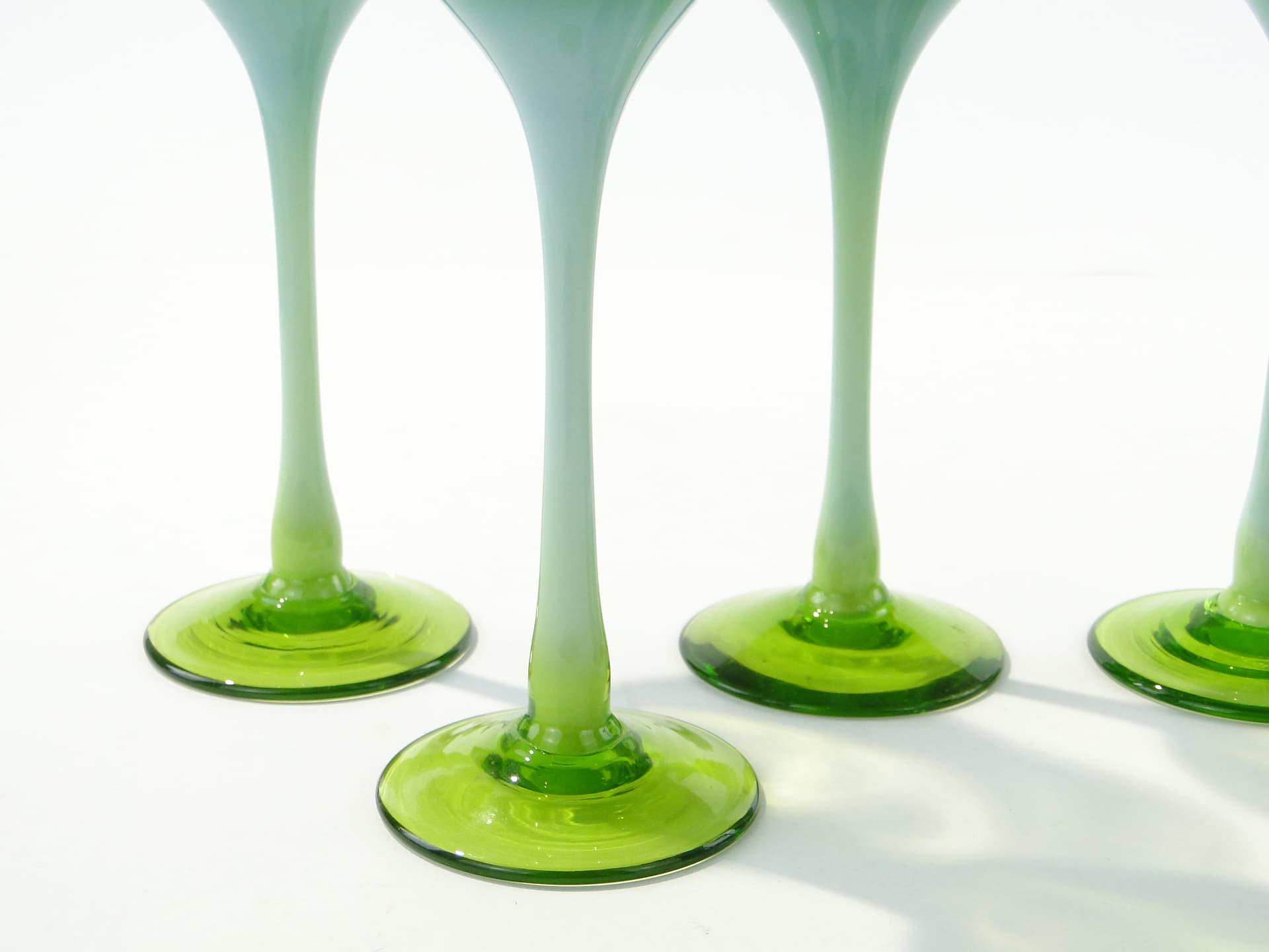Set of goblets Lotos, green yellow transparent glass, by Z. Horbowy, Huta Szkła Artystycznego 'Barbara', Poland, 1970s. - 332818
