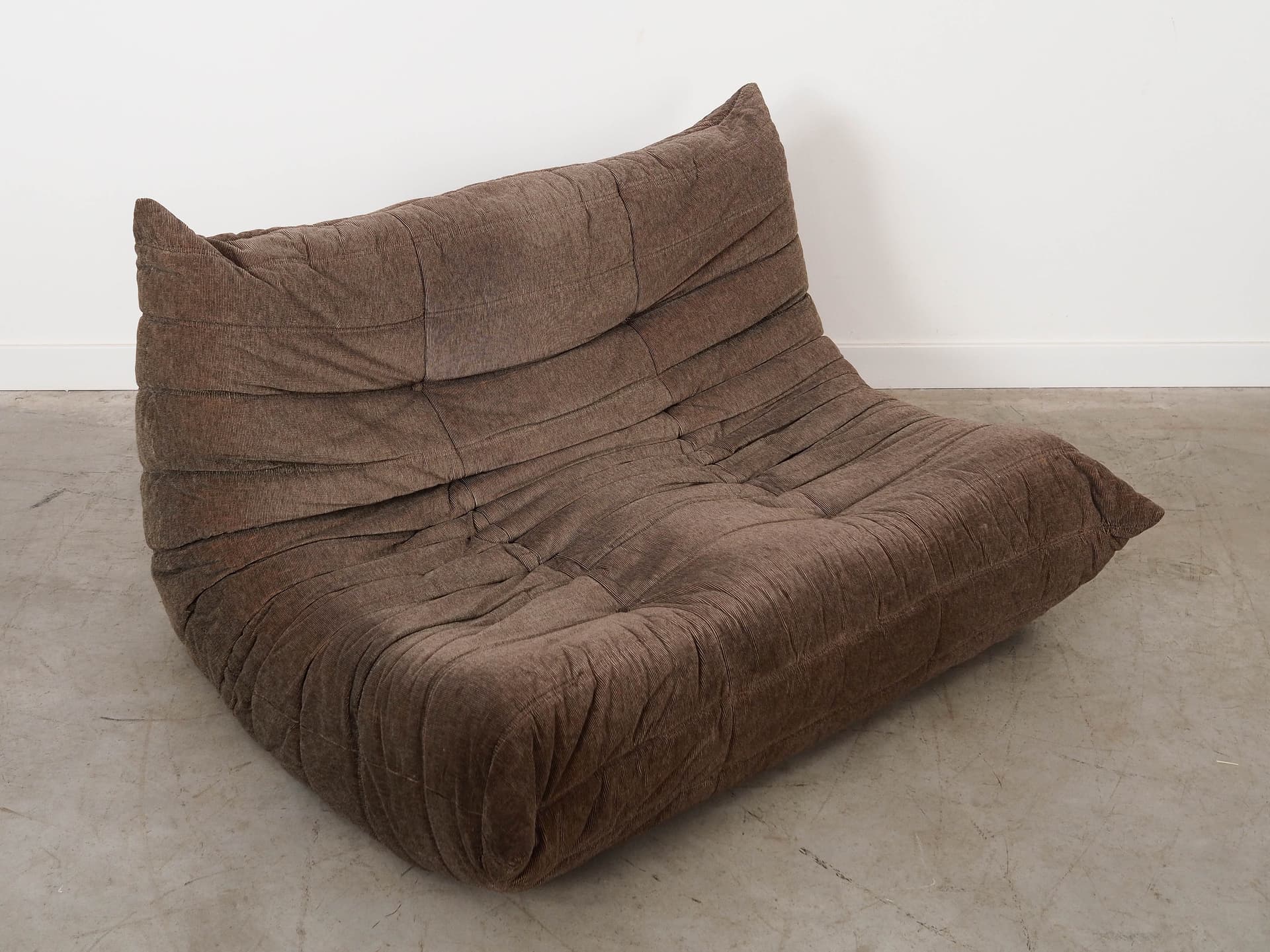 Sofa Togo, brown fabric, by M. Ducaroy, Ligne Roset, France, 1970s. - 332877