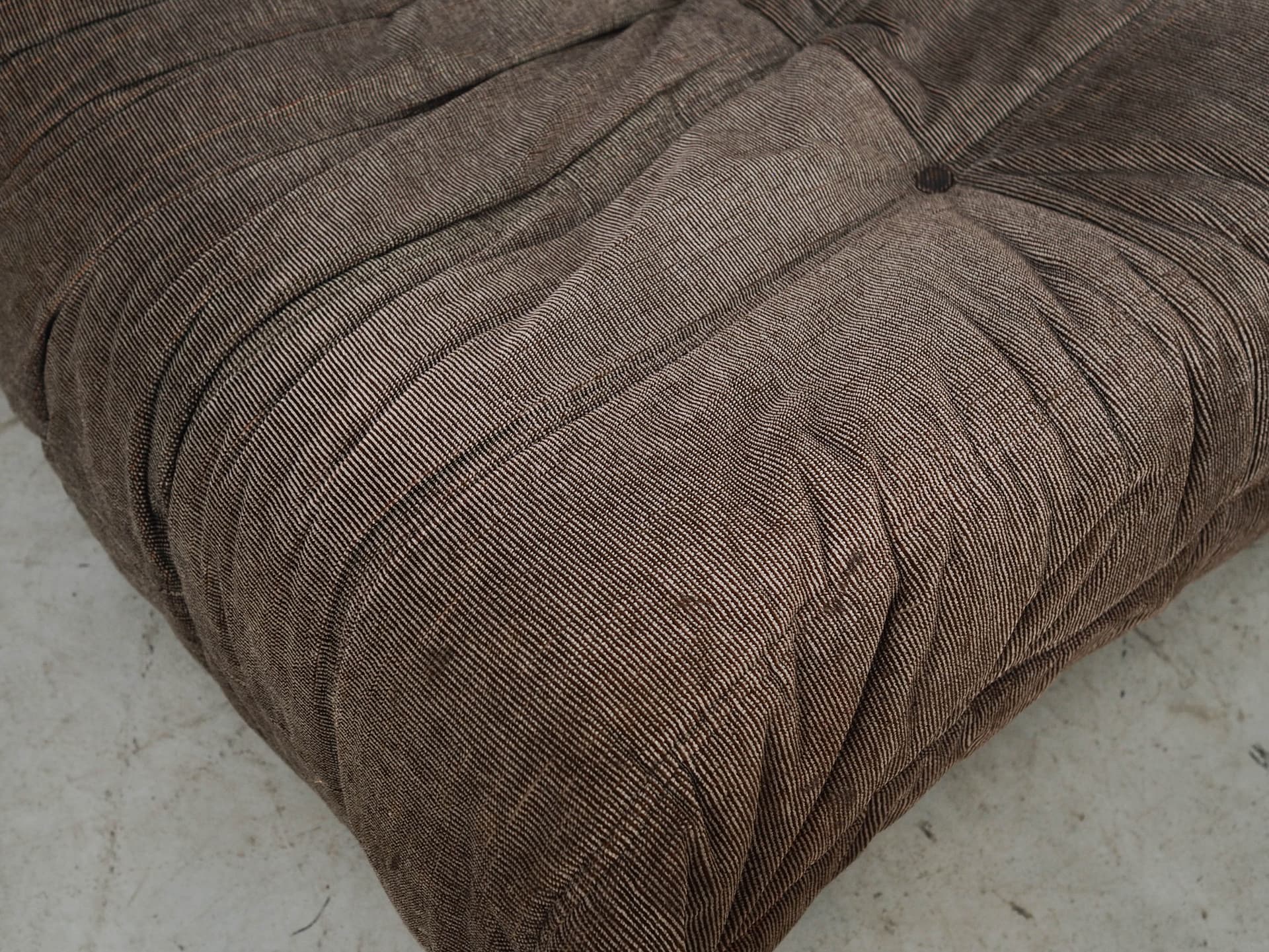 Sofa Togo, brown fabric, by M. Ducaroy, Ligne Roset, France, 1970s. - 332879