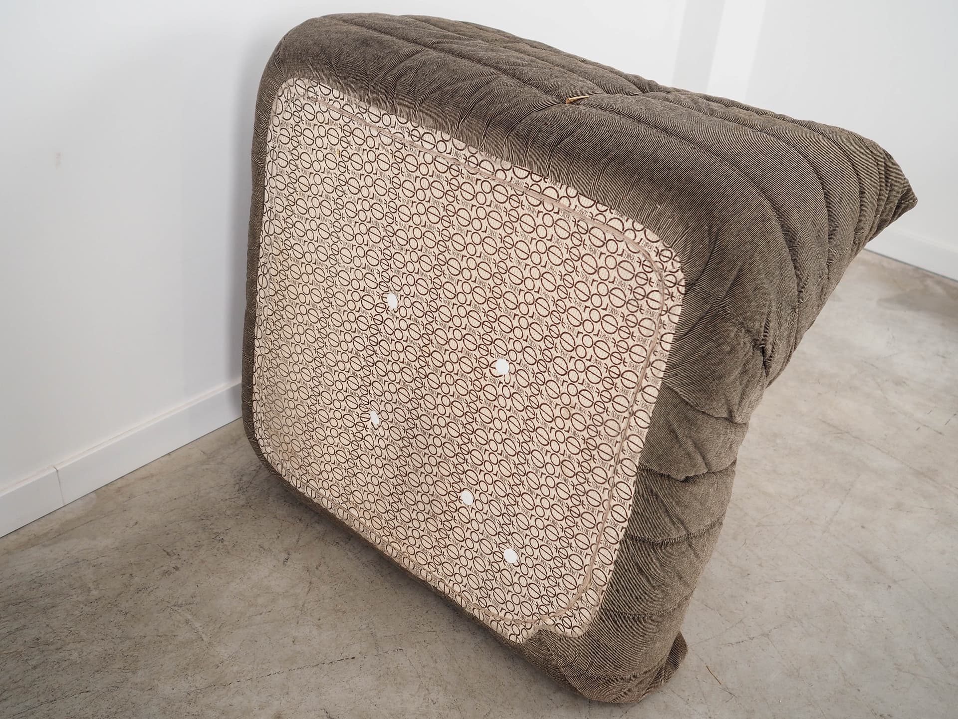 Corner sofa Togo, brown fabric, by M. Ducaroy, France, 1970s. - 332895