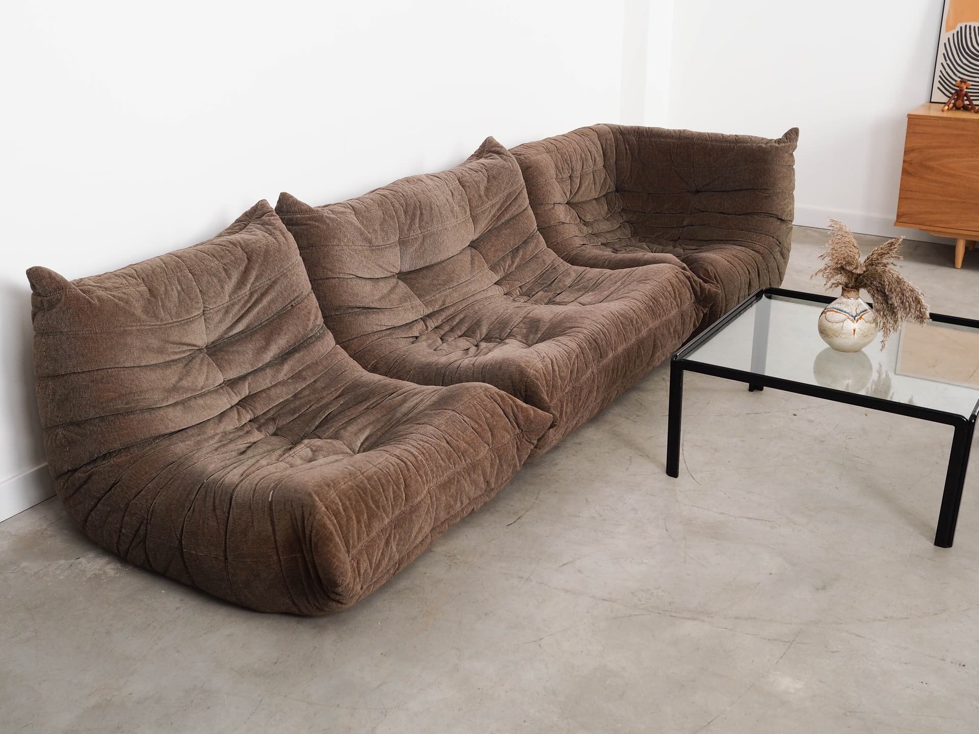Fotel Togo, sztruks brązowy, proj. M. Ducaroy, Ligne Roset, Francja, lata 70. - 332900