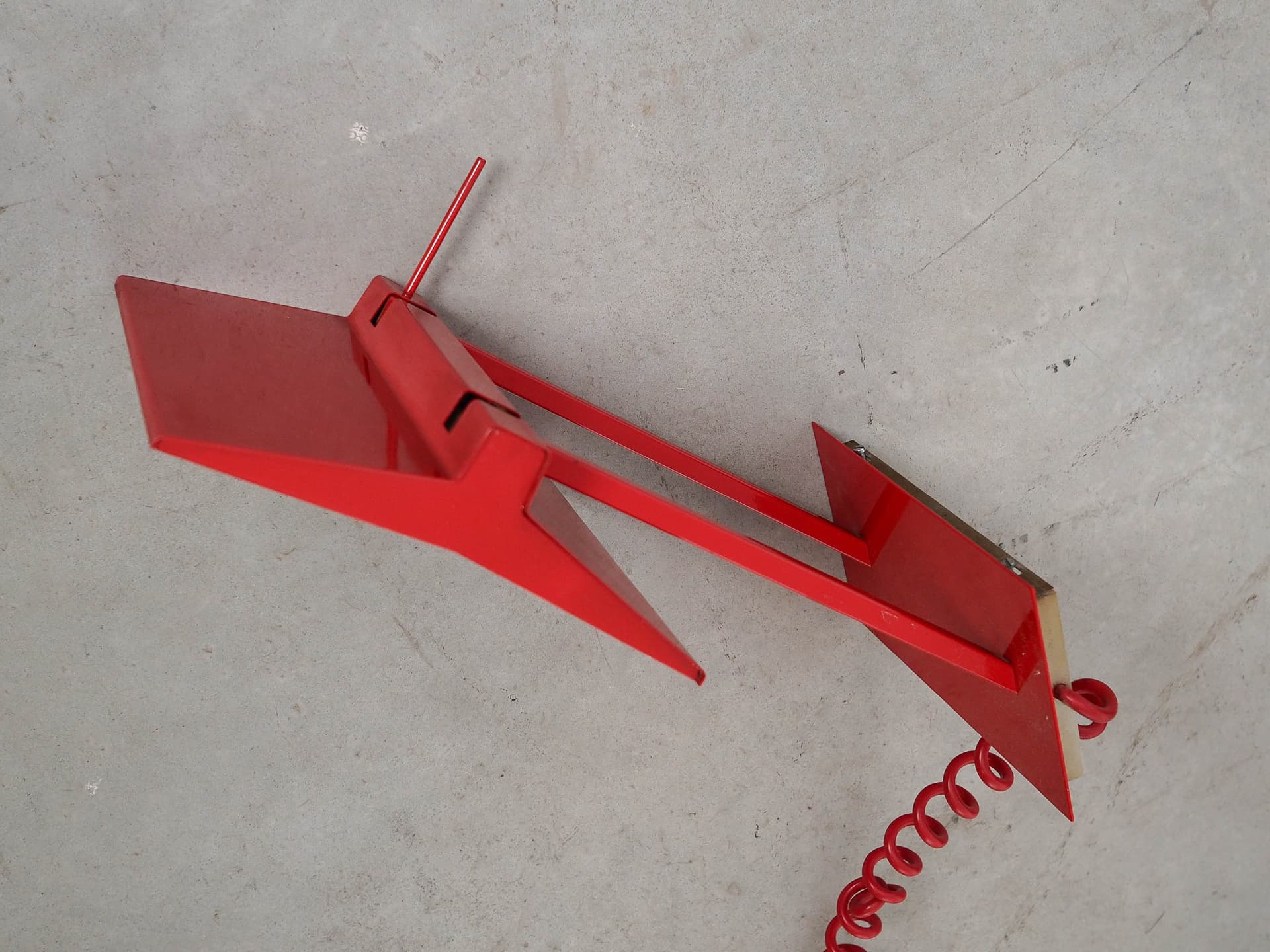 Kinkiet ścienny, czerwony, metal, Włochy, lata 60. - 332917