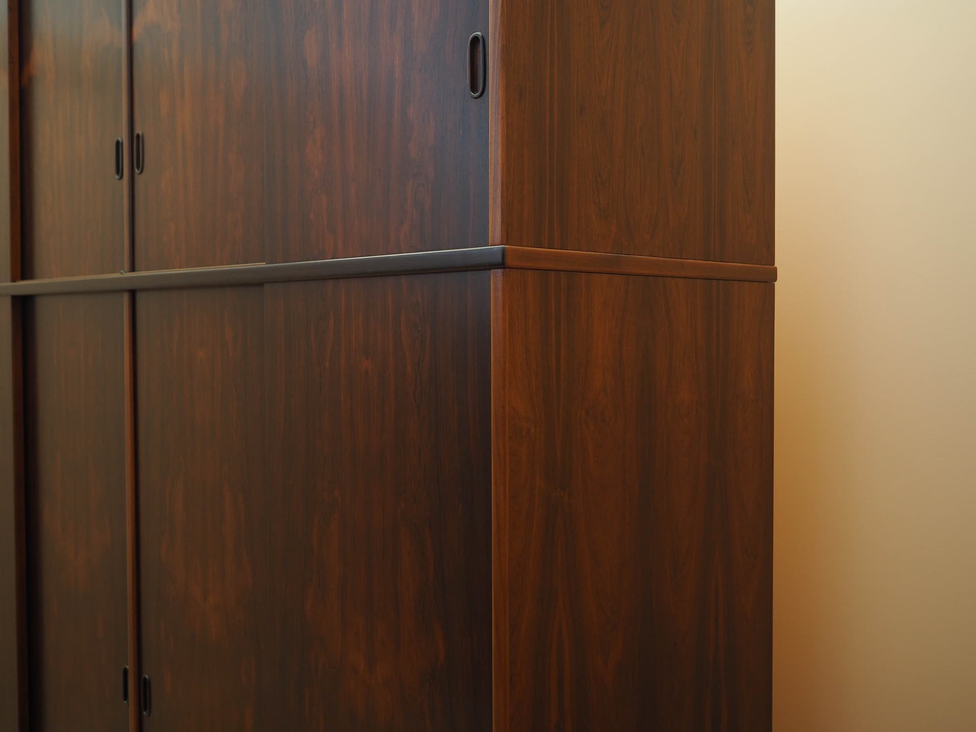 Wardrobe, brown rosewood, wood, Denmark, 1970s. - 332953
