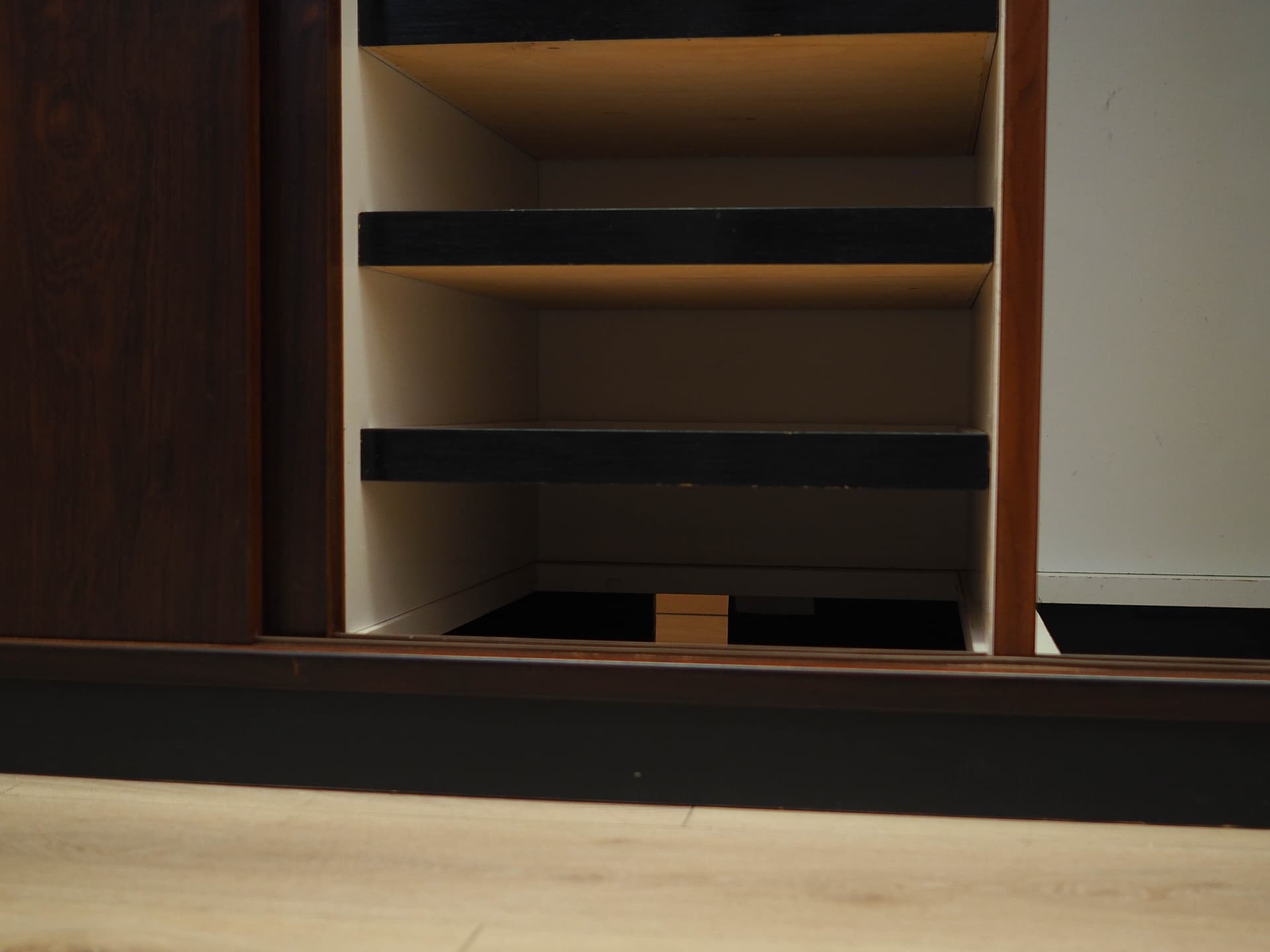 Wardrobe, brown rosewood, wood, Denmark, 1970s. - 332961