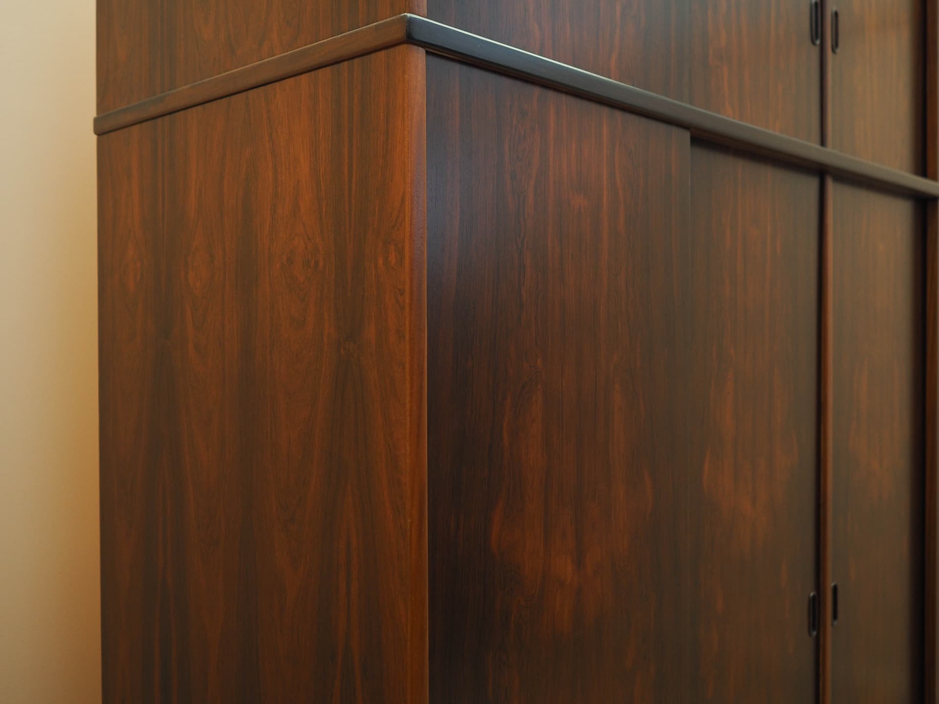 Wardrobe, brown rosewood, wood, Denmark, 1970s. - 332952