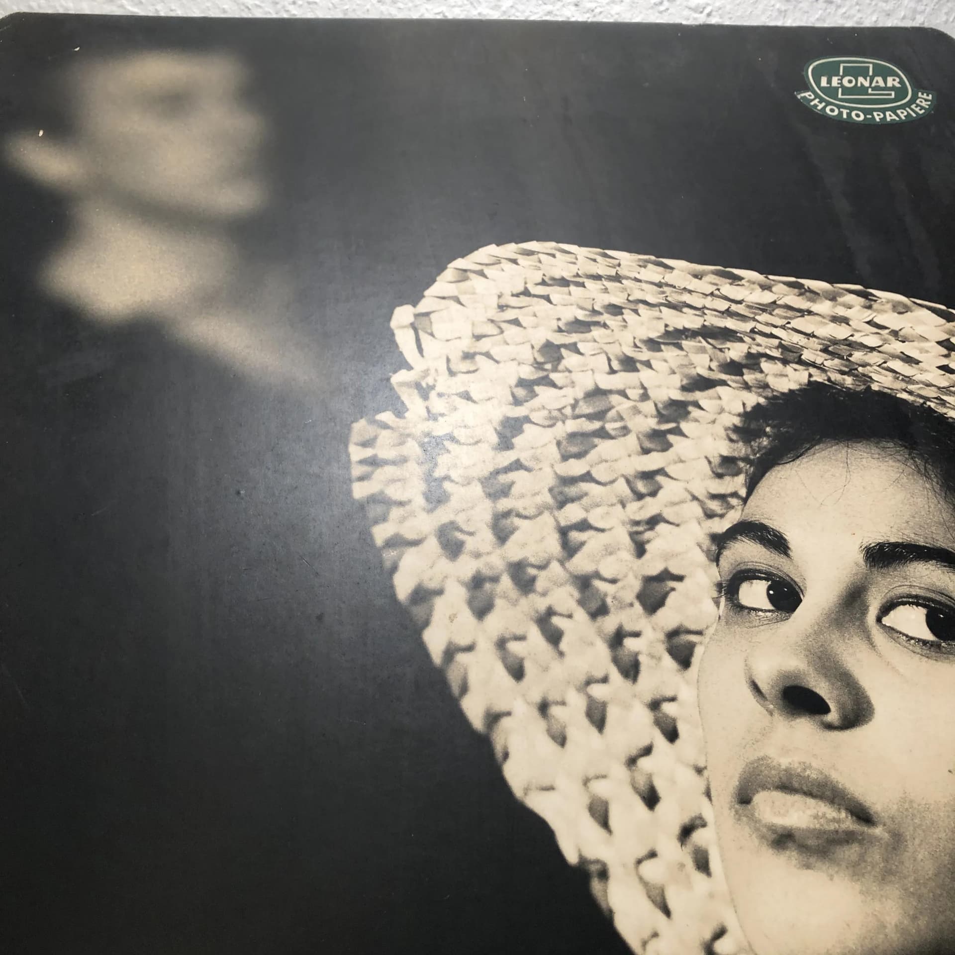 Plansza reklamowa Leonar Photo-Papiere, szary, drewno, Niemcy, lata 60. - 24892