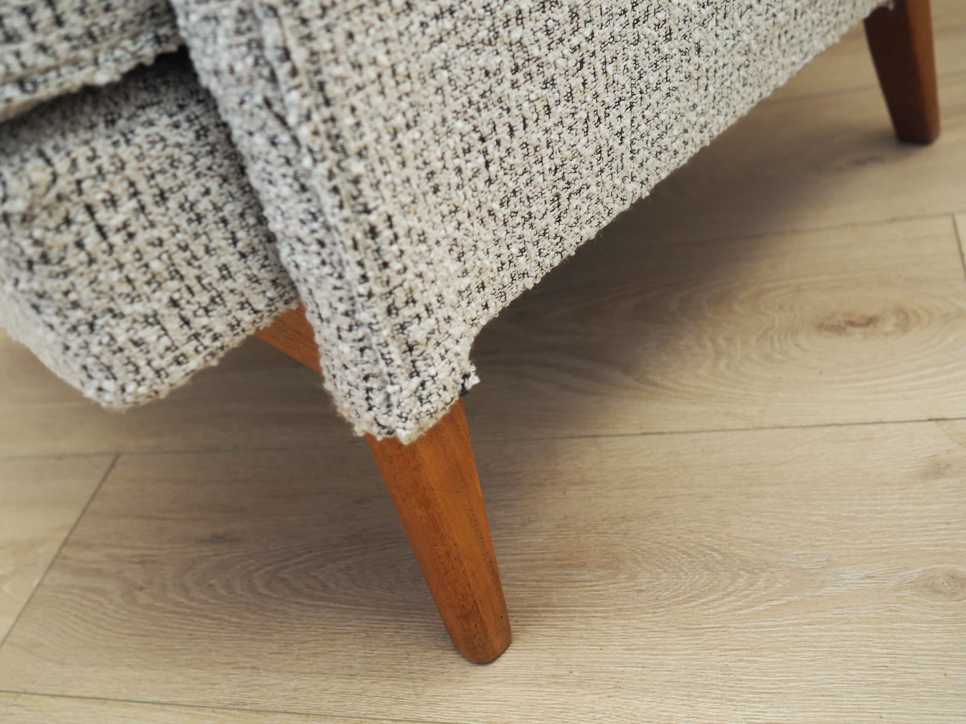 Lounge armchair, white, beech, Denmark, 1960s. - 66351