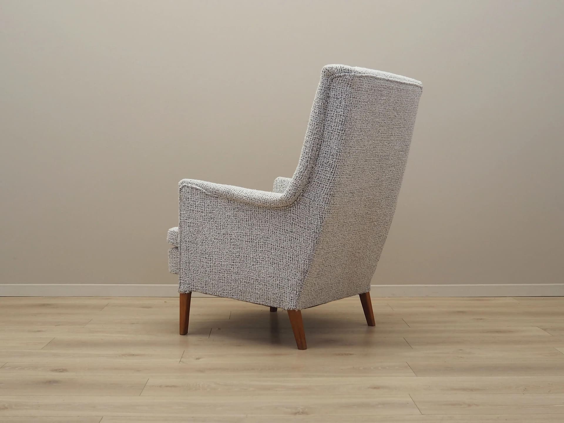 Lounge armchair, white, beech, Denmark, 1960s. - 25068