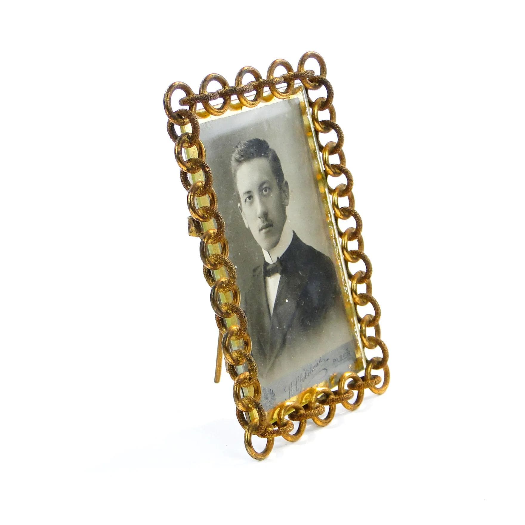 Photo Frame, Art Nouveau, gilt brass, Austria, 19th c. - 24990