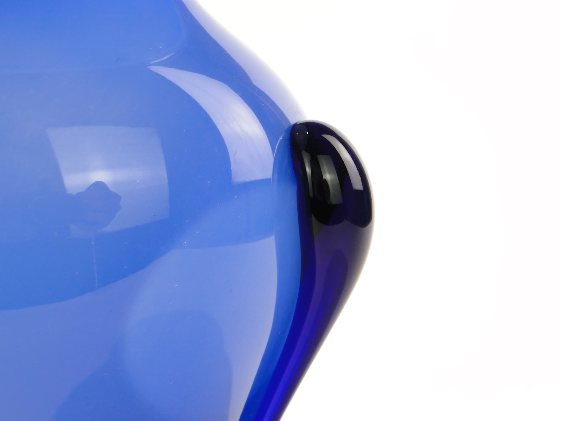 Vase, blue soda-lime glass, by J. Słuczan-Orkusz, Huta Szkła Tarnowiec, Poland, 1970s. - 333259