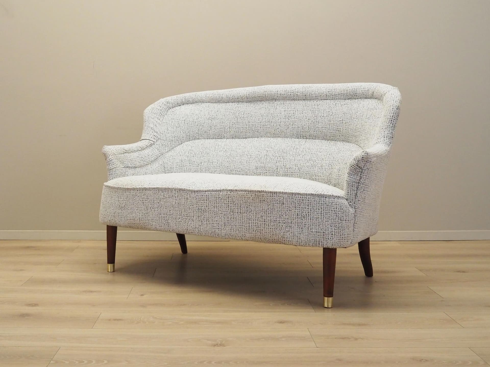 Sofa, biały melanż, tkanina, drewno, Włochy, lata 60. - 25047