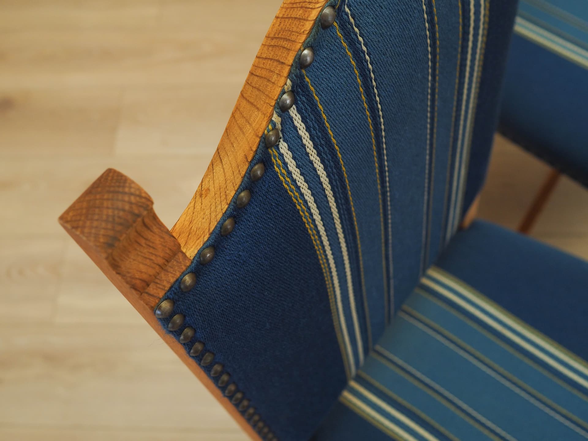 Set of six chairs, oak, blue fabric, by H. Kjaernulf, Denmark, 1960s. - 333488