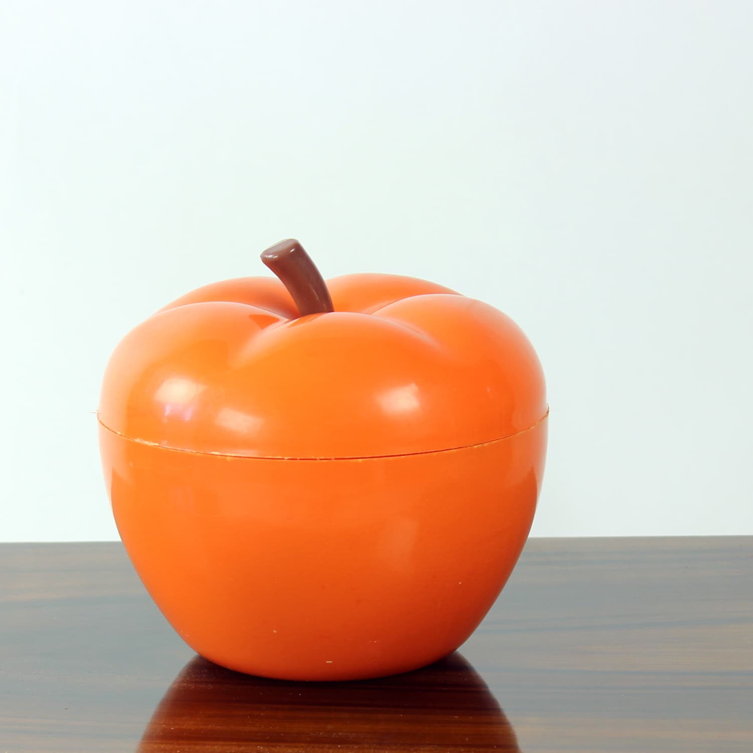 Apple box, orange brown, plastic, Czechoslovakia, 1970s. - 333549