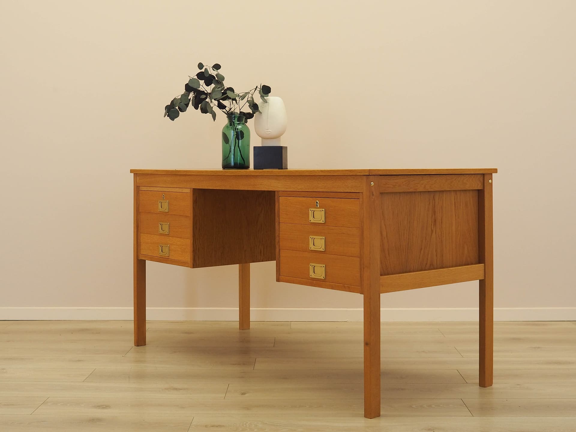 Desk, brown ash, Denmark, 1970s. - 333769