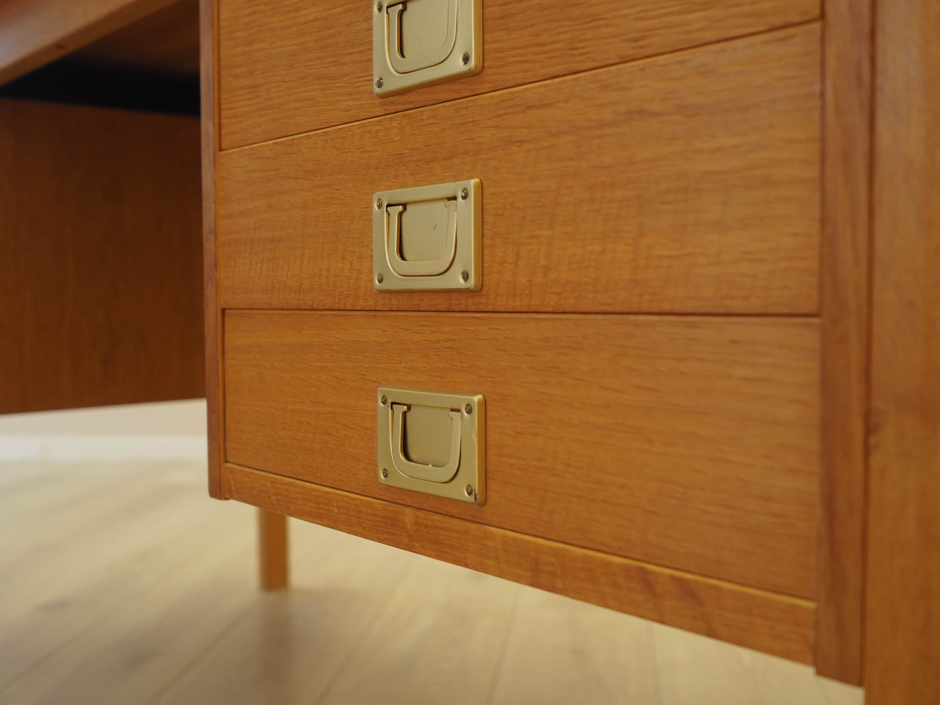 Desk, brown ash, Denmark, 1970s. - 333775