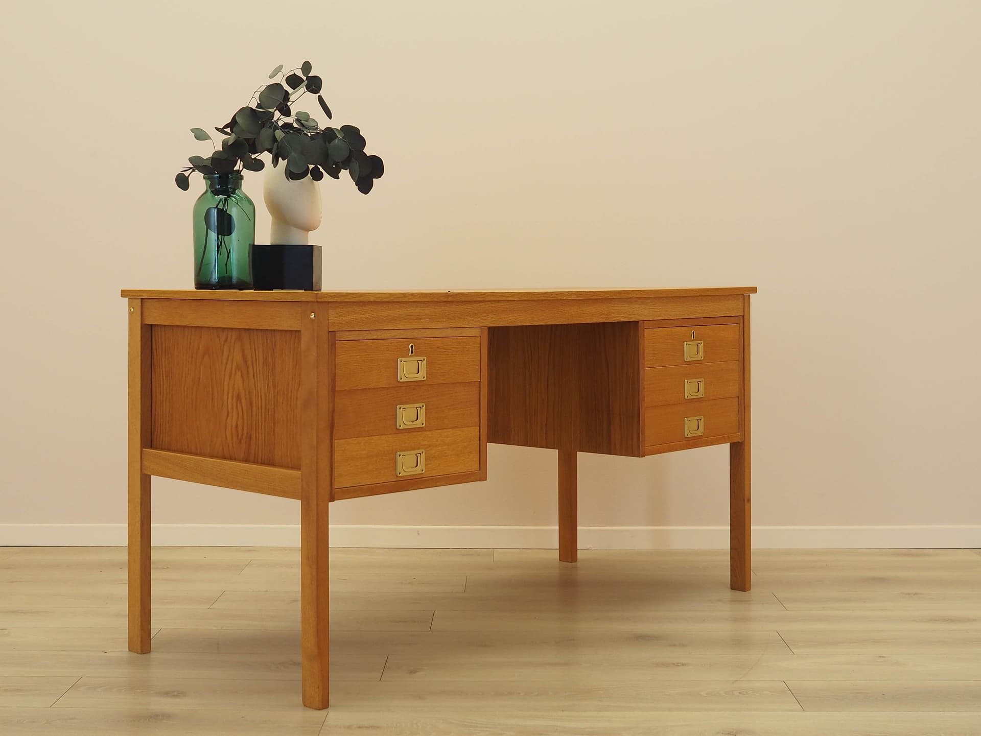 Desk, brown ash, Denmark, 1970s. - 333771