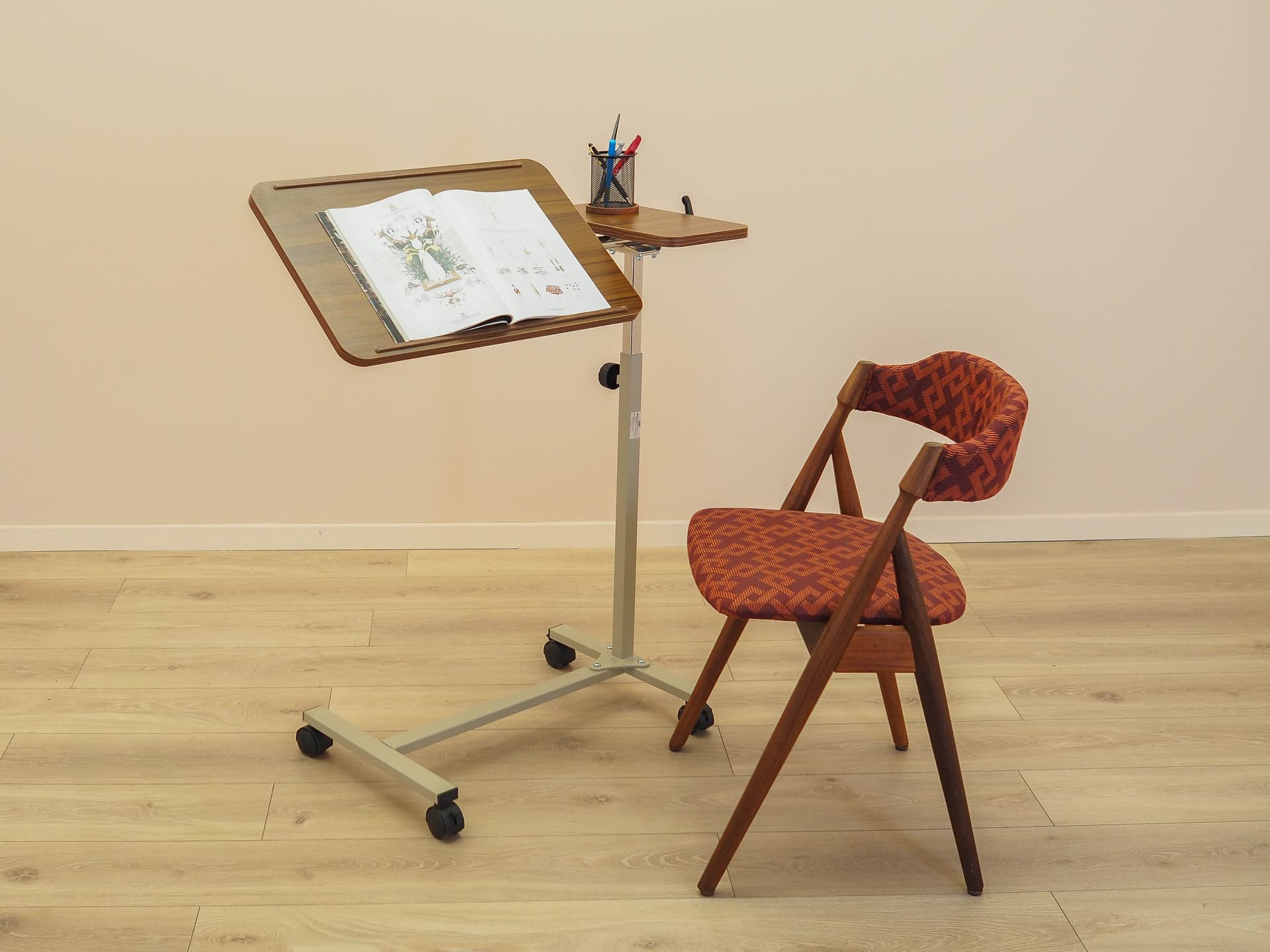 Music stand, brown walnut, beige metal, Denmark - 333795