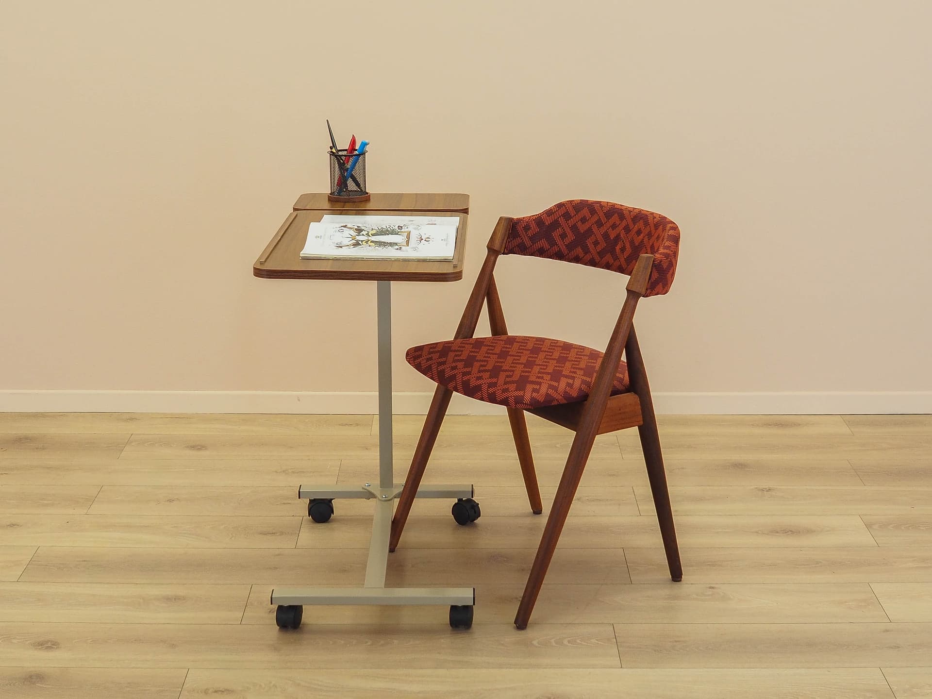 Music stand, brown walnut, beige metal, Denmark - 333796
