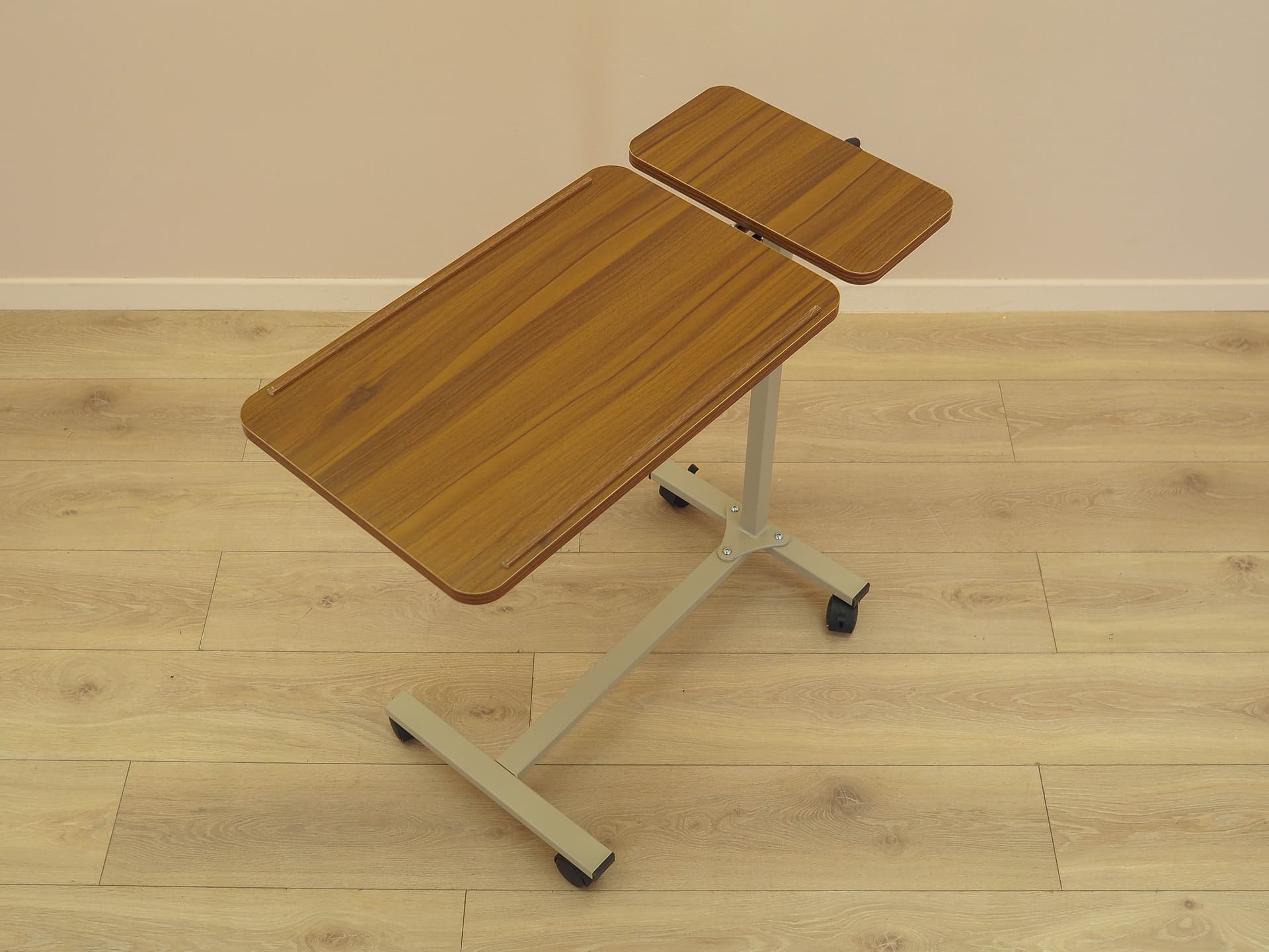 Music stand, brown walnut, beige metal, Denmark - 333798