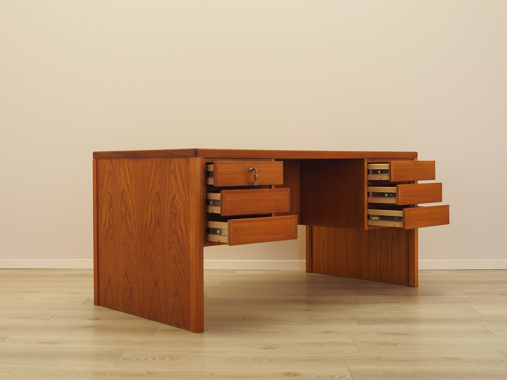 Desk, brown teak, Omann Jun, Denmark, 1970s. - 333926