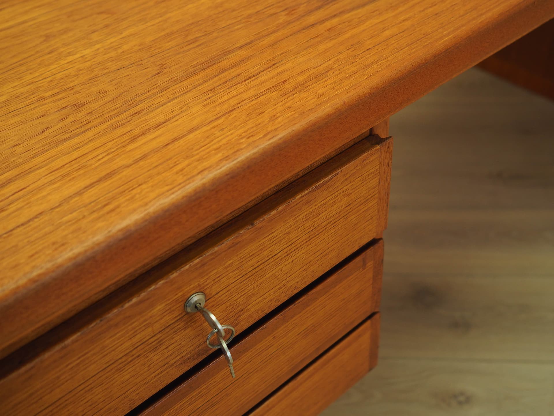 Desk, brown teak, Omann Jun, Denmark, 1970s. - 333929