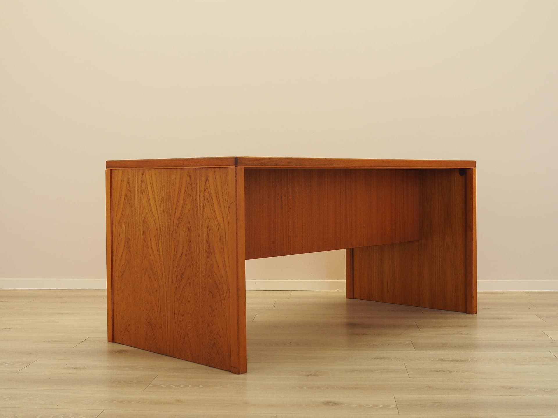Desk, brown teak, Omann Jun, Denmark, 1970s. - 333923
