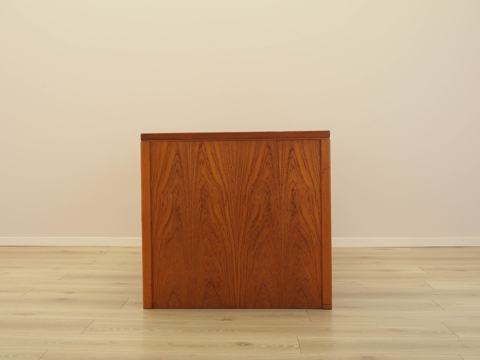 Desk, brown teak, Omann Jun, Denmark, 1970s. - 333922