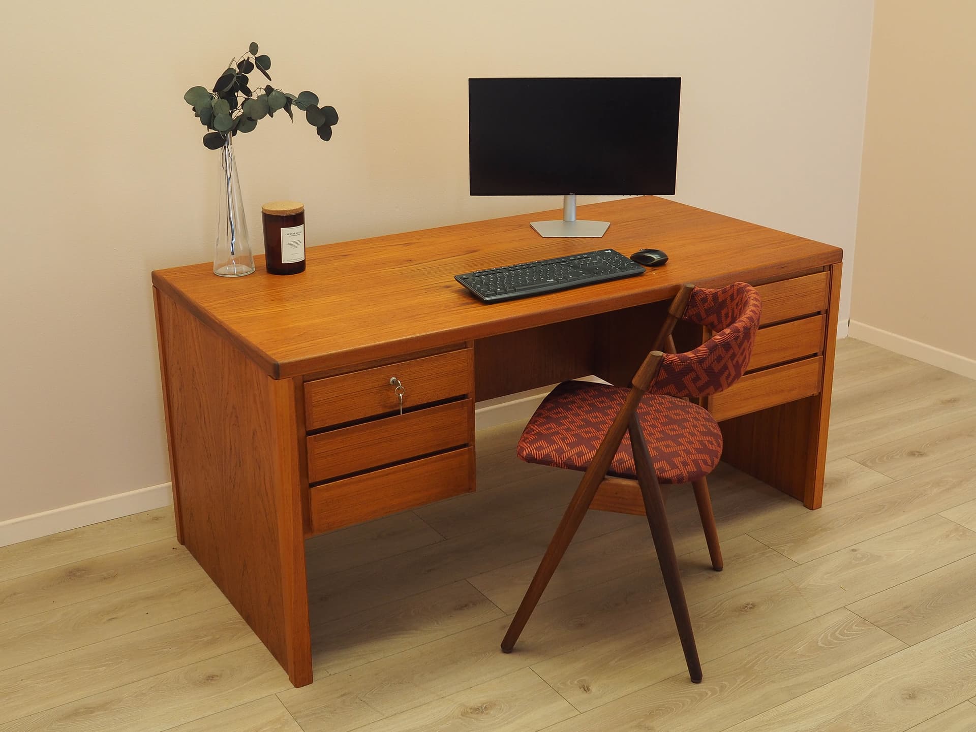 Desk, brown teak, Omann Jun, Denmark, 1970s. - 333920