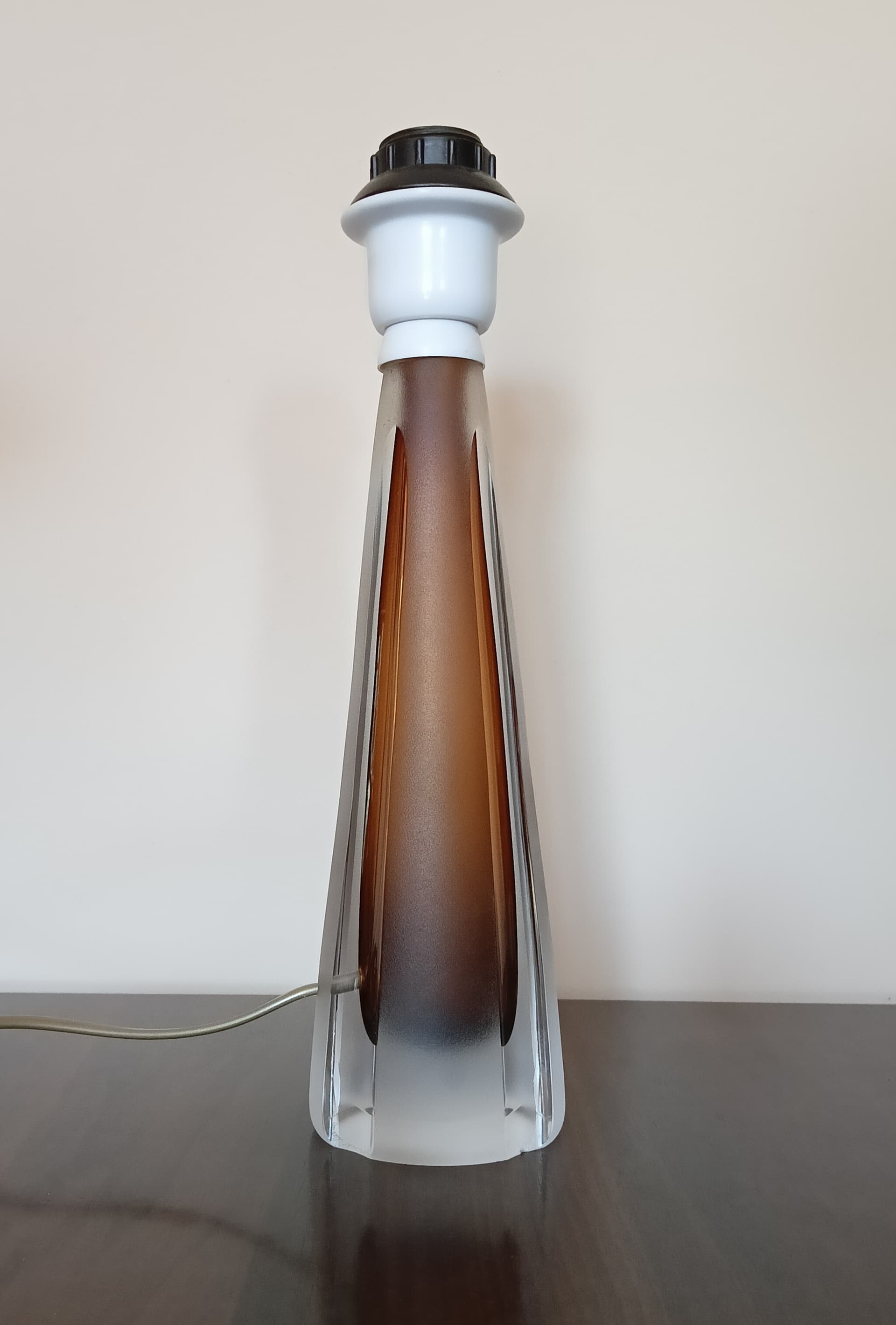 Lampa stołowa, transparentne szkło bursztynowe, Szwecja, lata 70. - 334120
