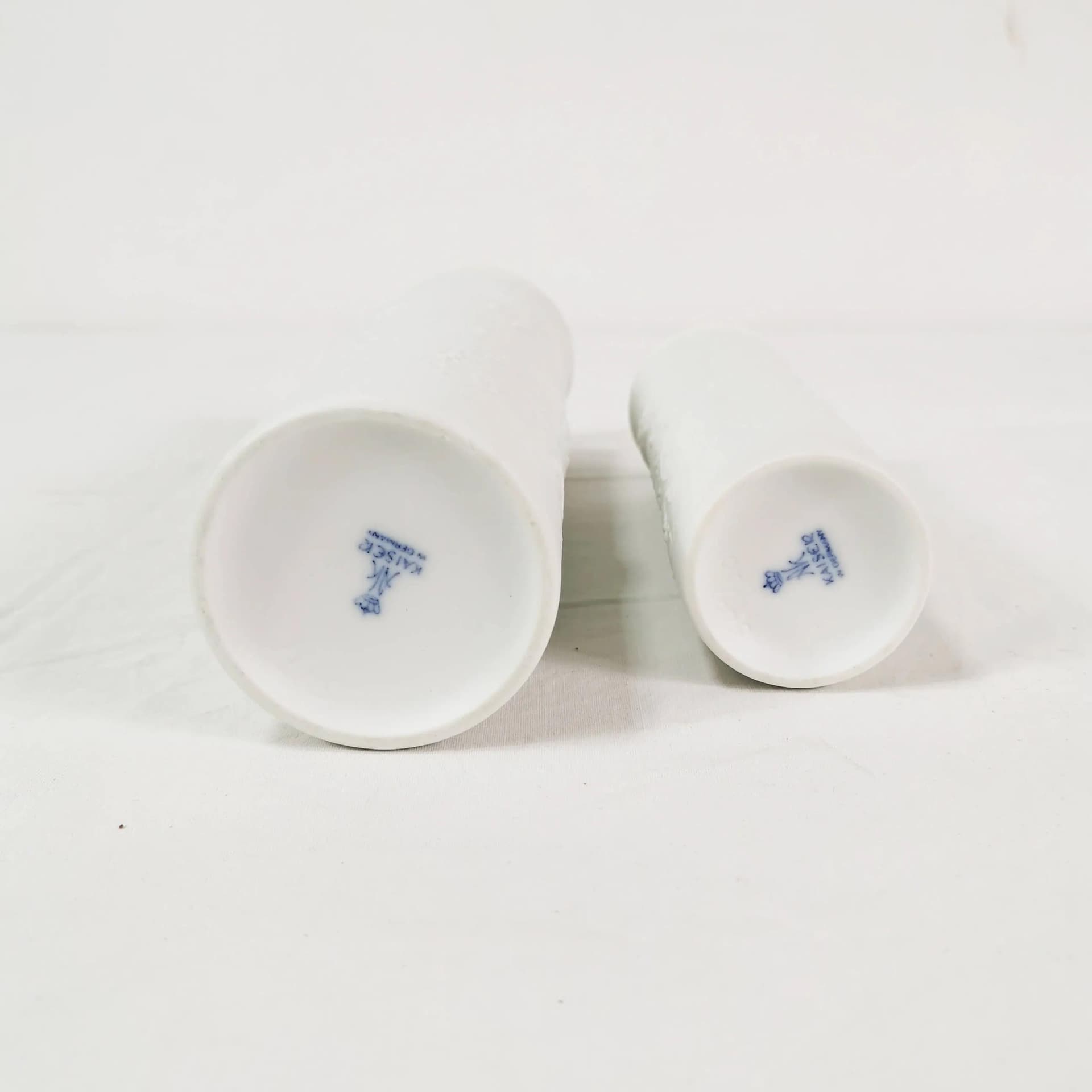 Pair of vases, white porcelain, Kaiser, Germany, 1960s - 334835