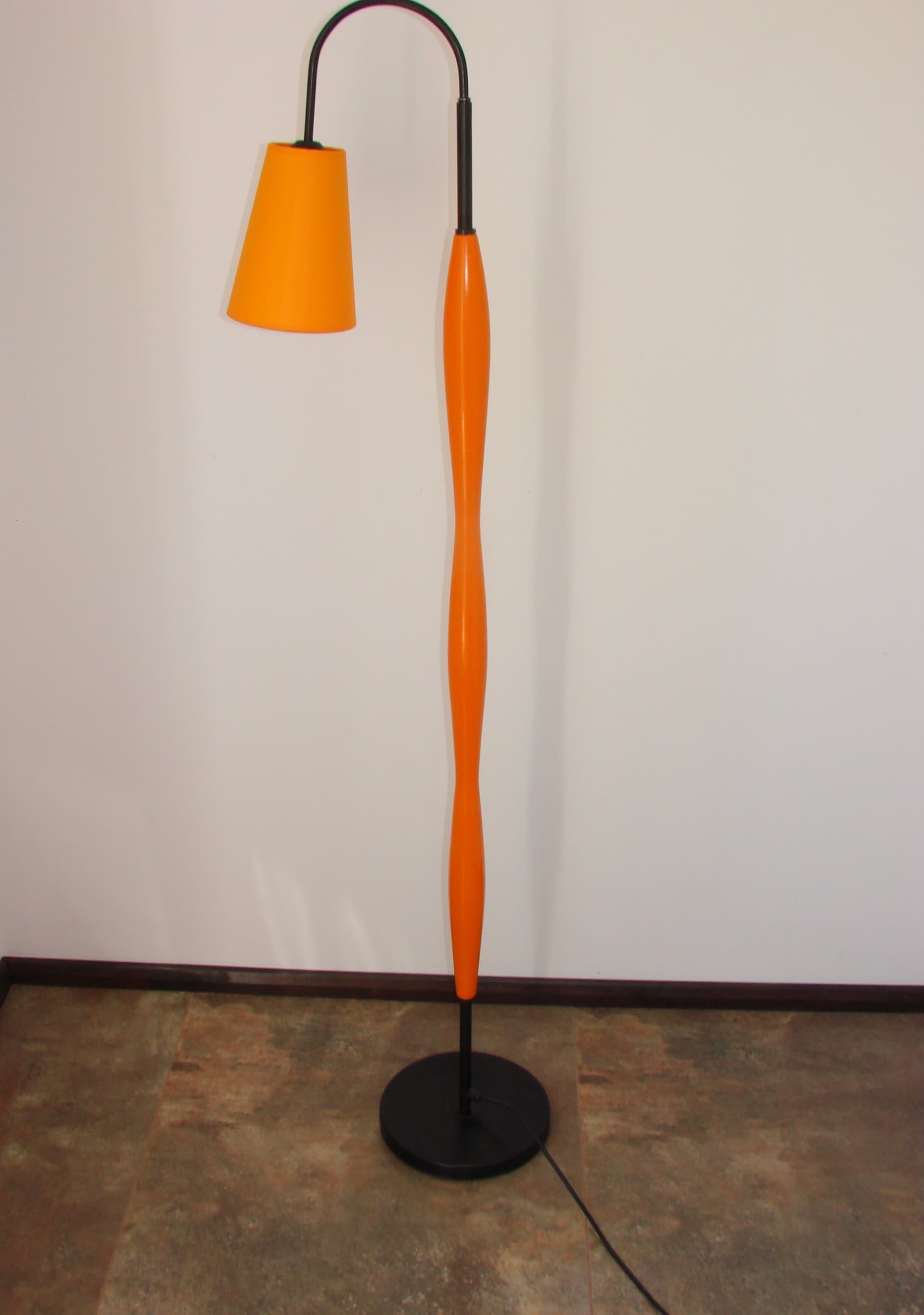 Floor lamp Postmodern, orange lacquered wood, black metal, 1990s - 334323