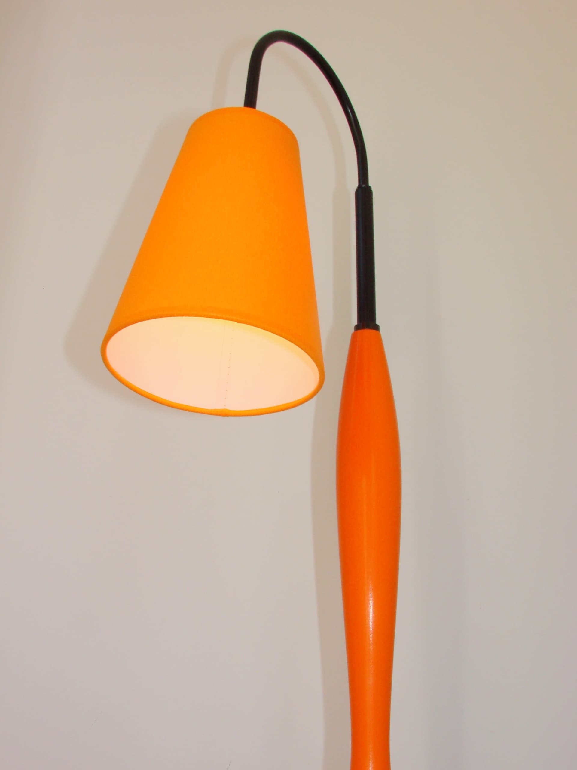 Floor lamp Postmodern, orange lacquered wood, black metal, 1990s - 334329