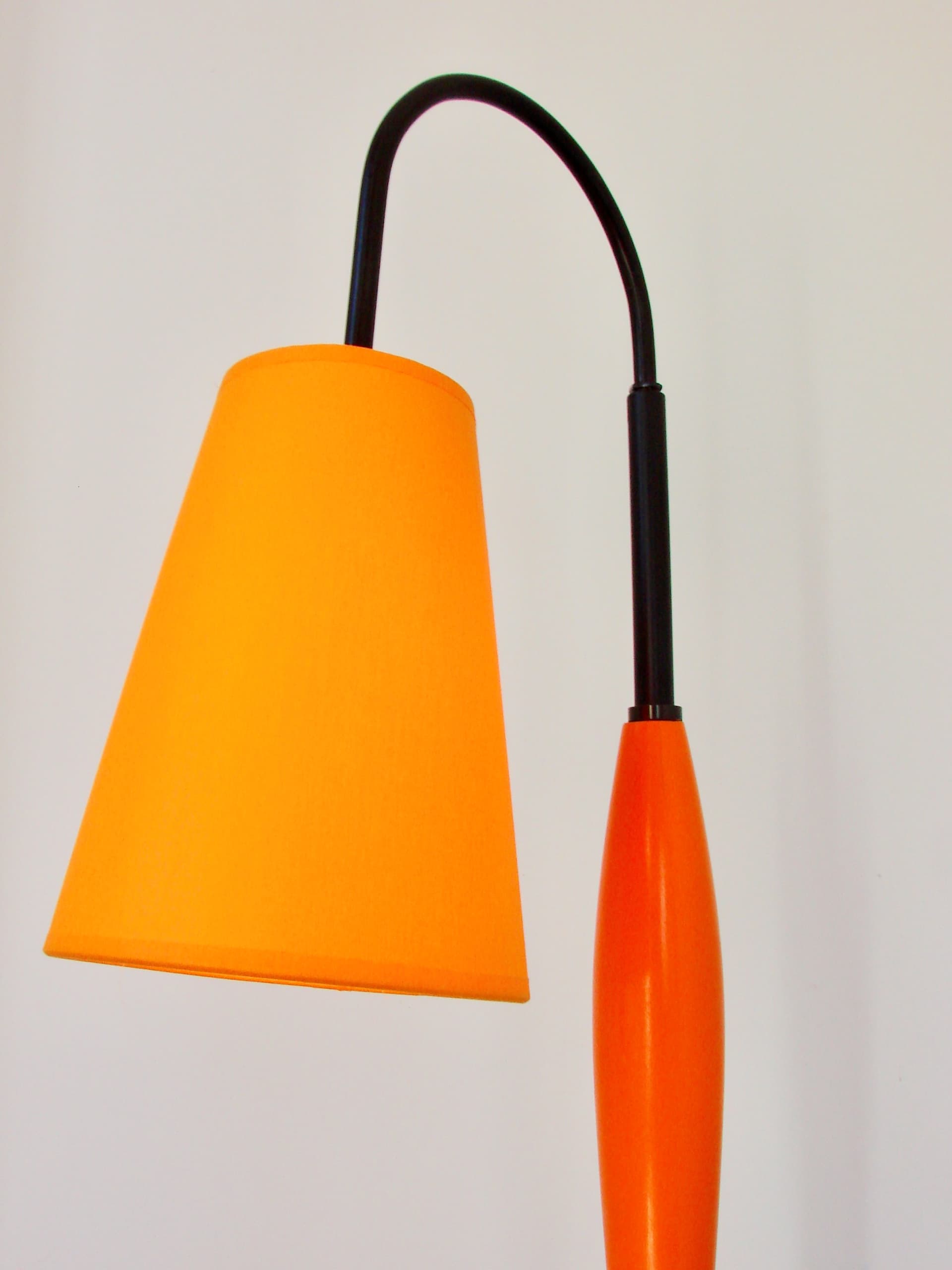 Floor lamp Postmodern, orange lacquered wood, black metal, 1990s - 334330