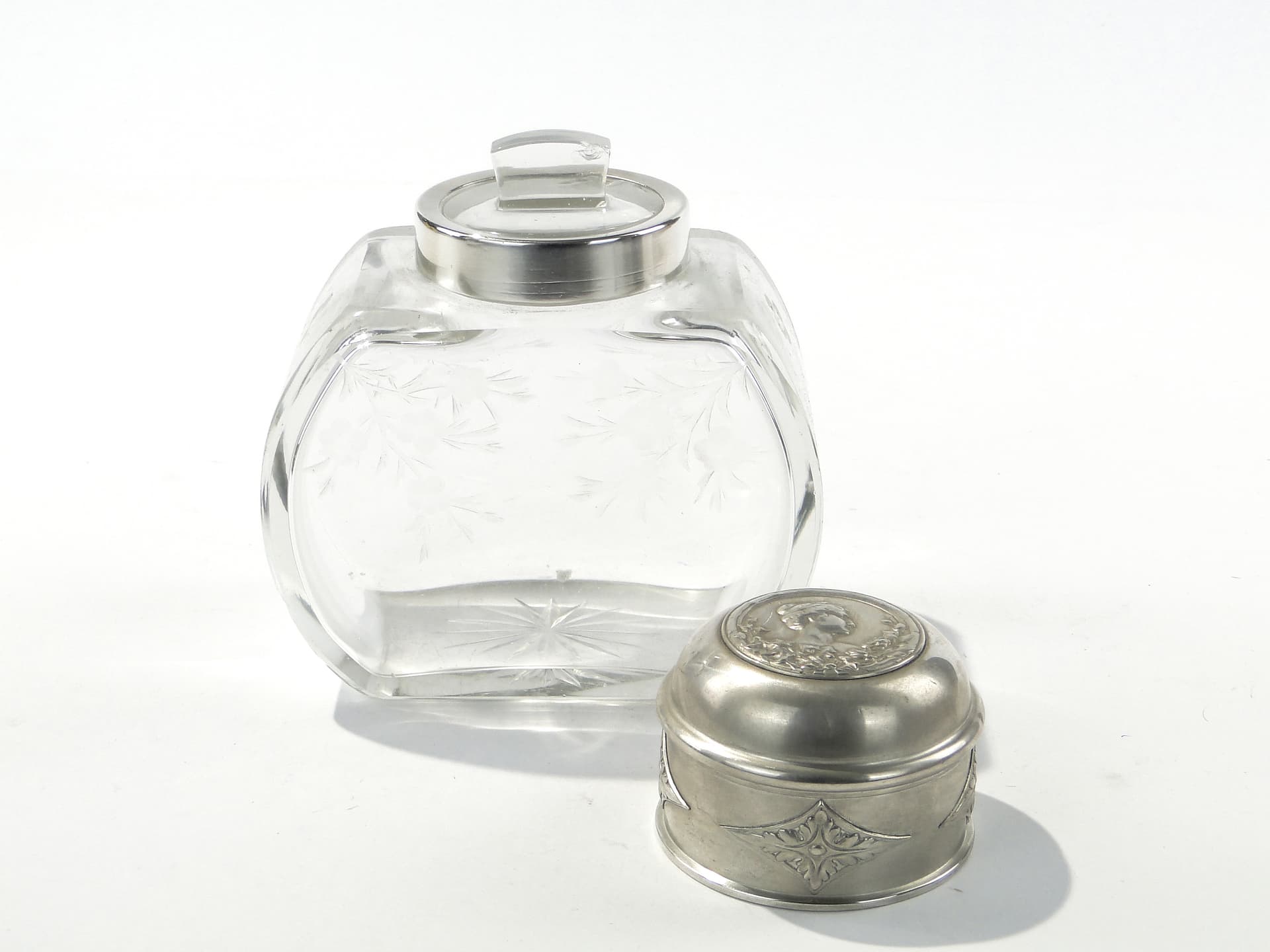 Tea Caddy, transparent crystal glass, silver, Norblin, Poland, early 20th c. - 334361