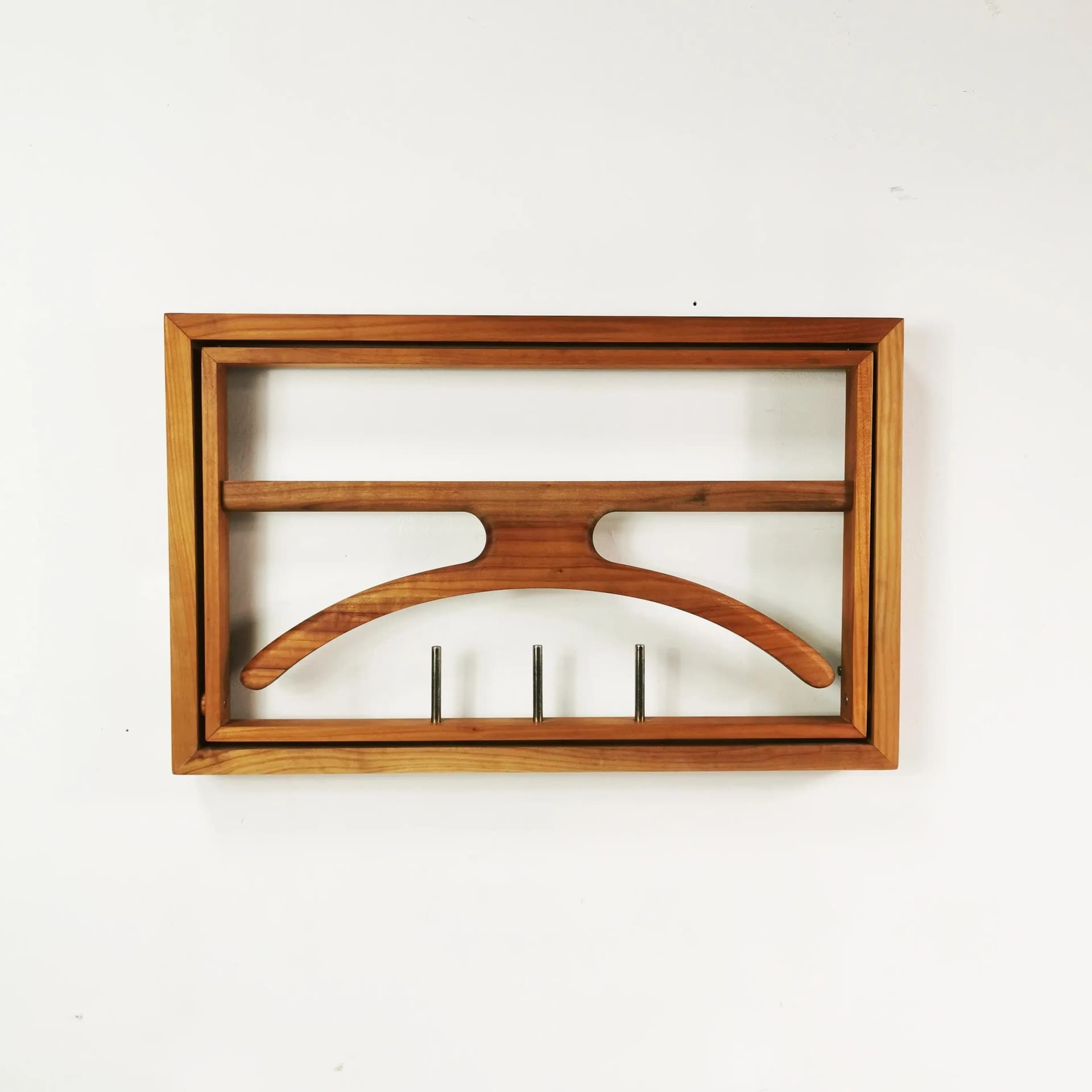 Wieszak ścienny, teak brązowy, metal, Dania, lata 70. - 334709