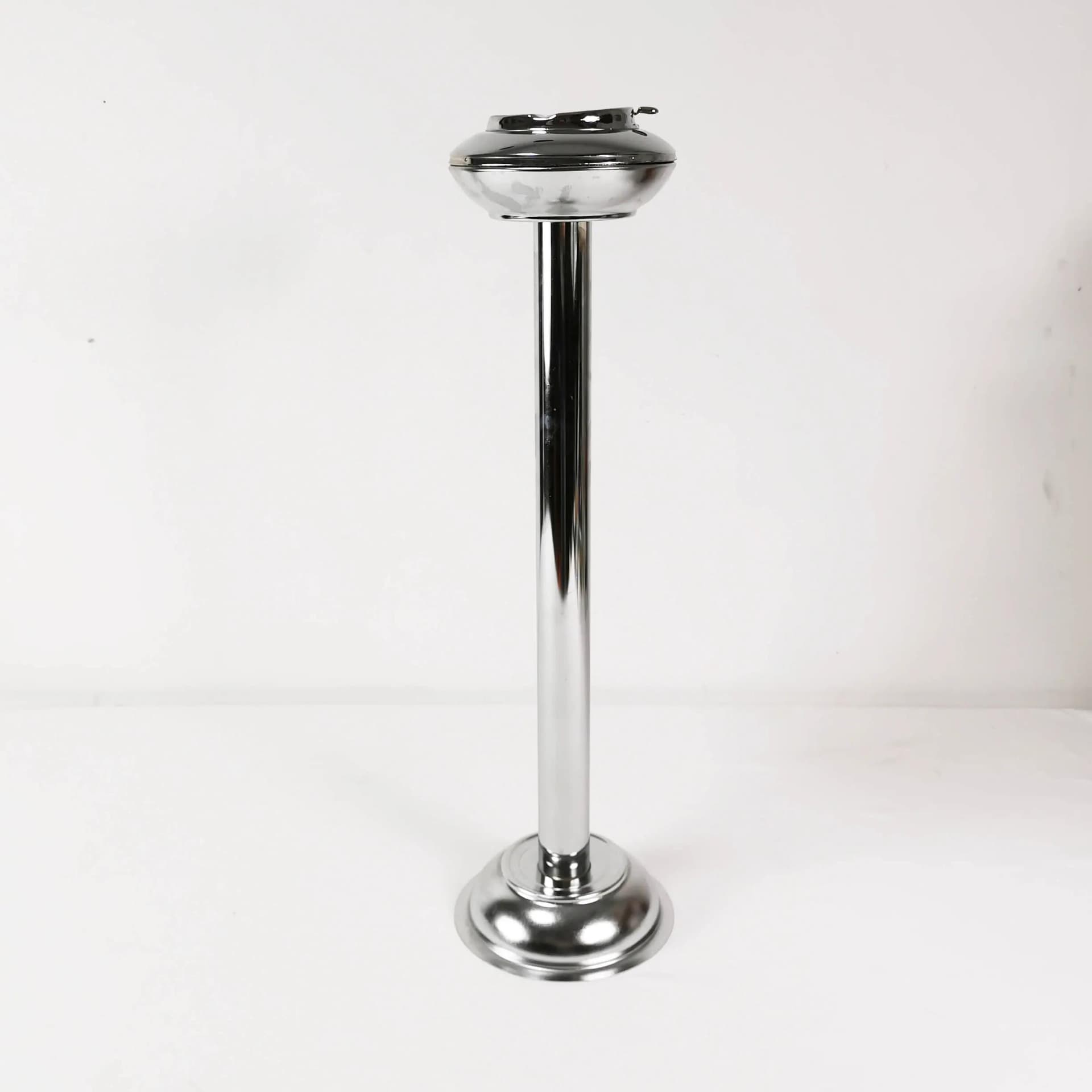 Popielniczka podłogowa modernistyczna, metal chromowany srebrny, Niemcy, lata 70. - 334639