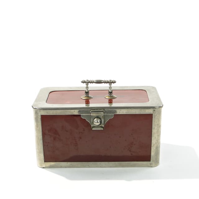 Confectionery box, Art Nouveau, burgundy ceramic, silver chrome-plated brass, Western Europe, early 20th c. - DIMENSION